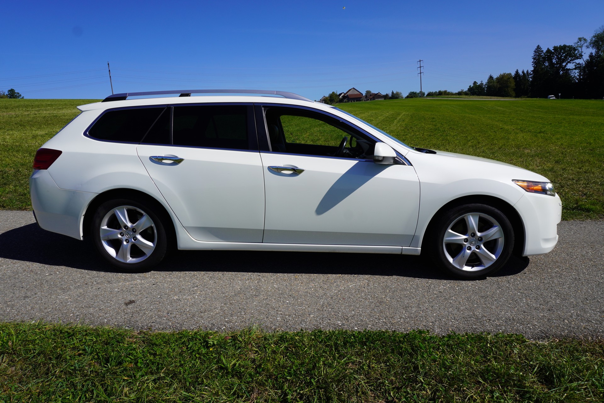 HONDA Accord Tourer 2.4i 16V Executive Automatic-image-3