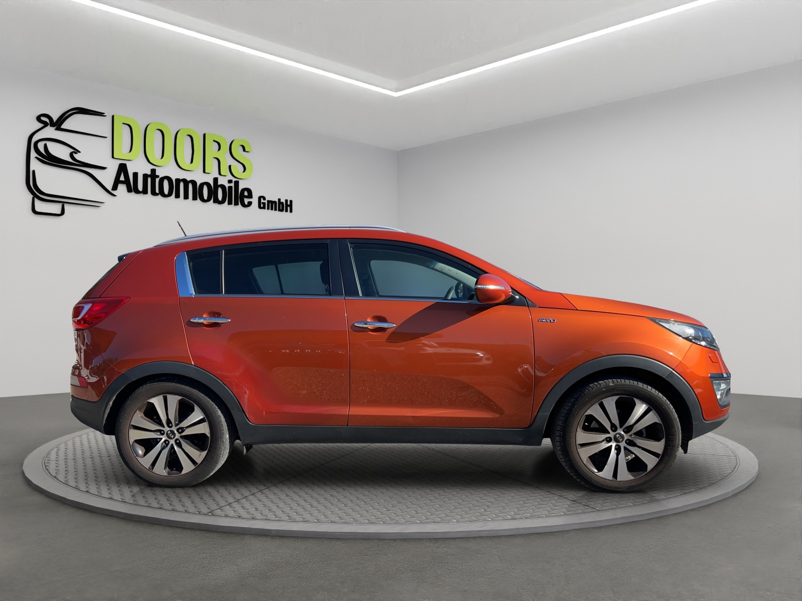 KIA Sportage 2.0 CRDi Trend 4WD Automatic-image-5