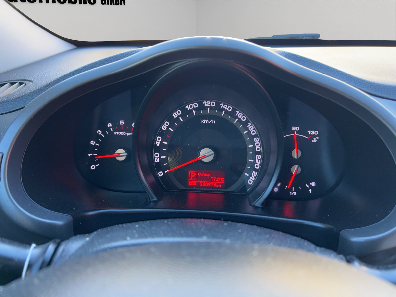 KIA Sportage 2.0 CRDi Trend 4WD Automatic-image-20