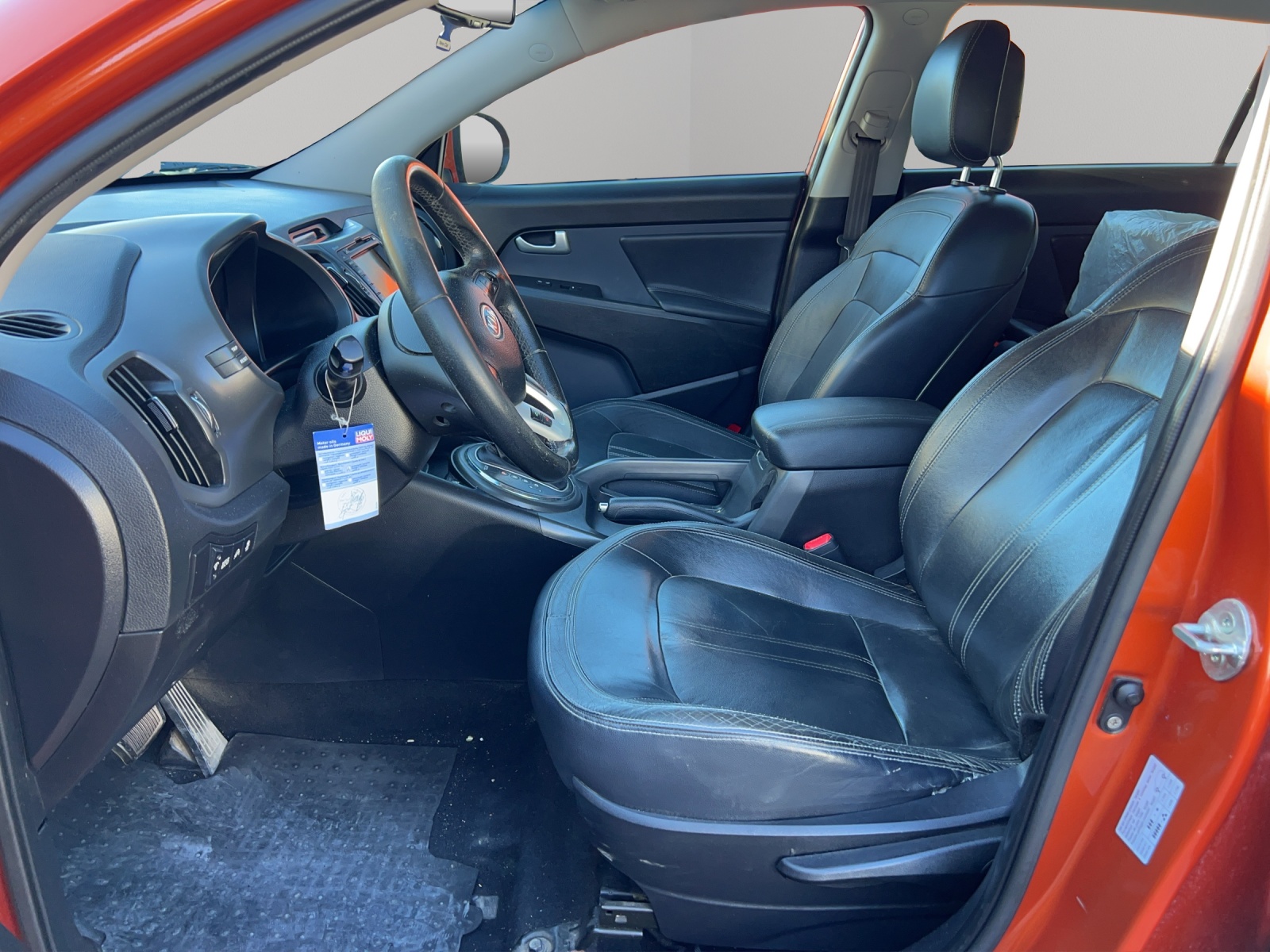 KIA Sportage 2.0 CRDi Trend 4WD Automatic-image-10
