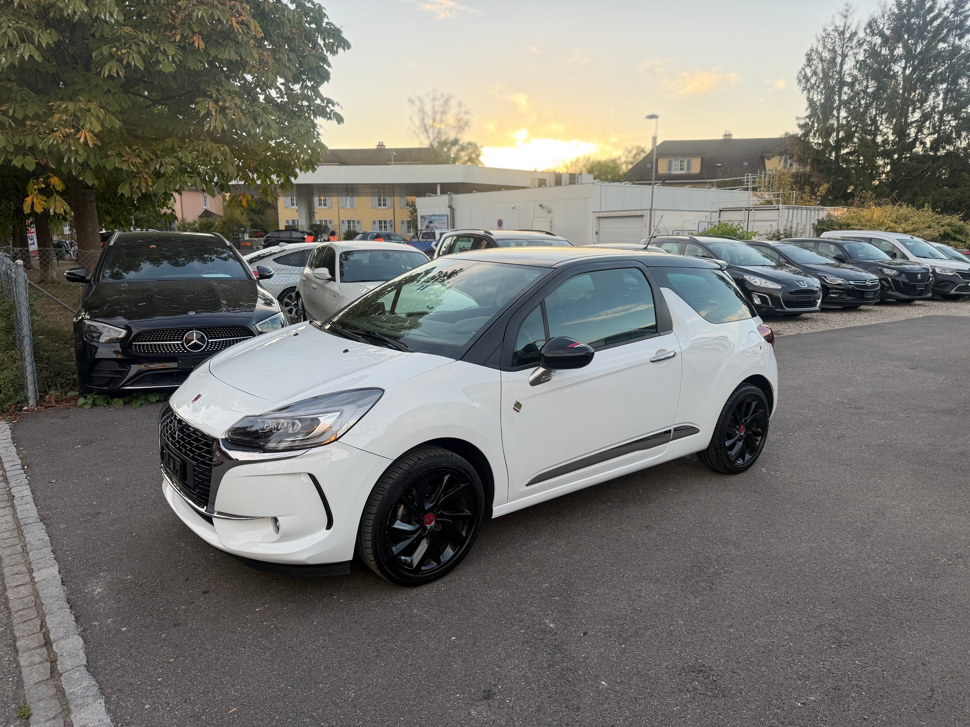 DS AUTOMOBILES DS 3 1.2 PureTech Performance Line EAT6-image-1