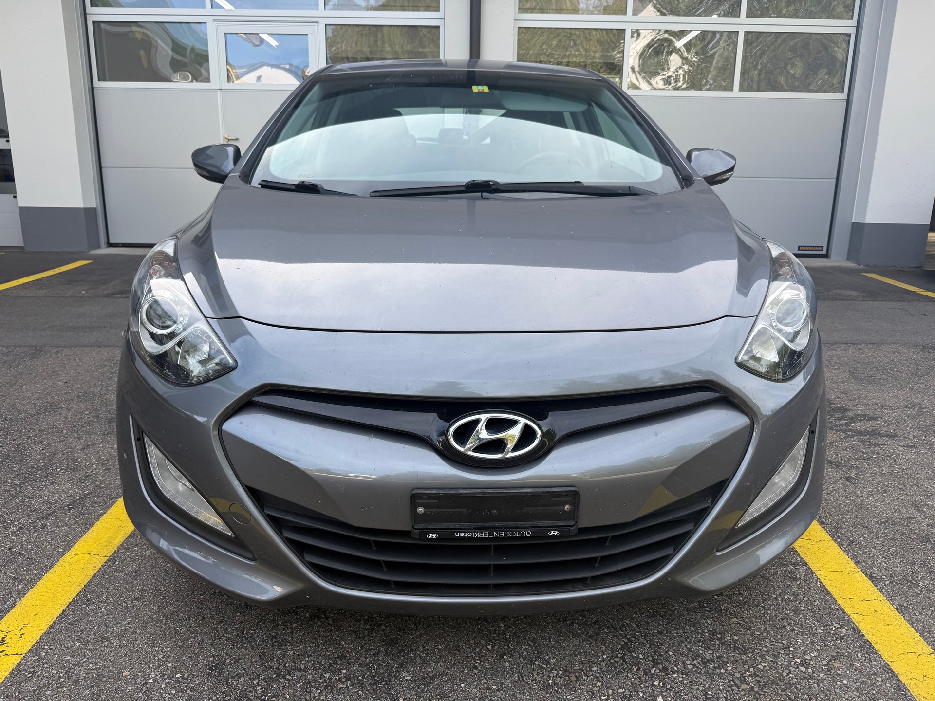 HYUNDAI i30 1.6 GDI Style-image-1