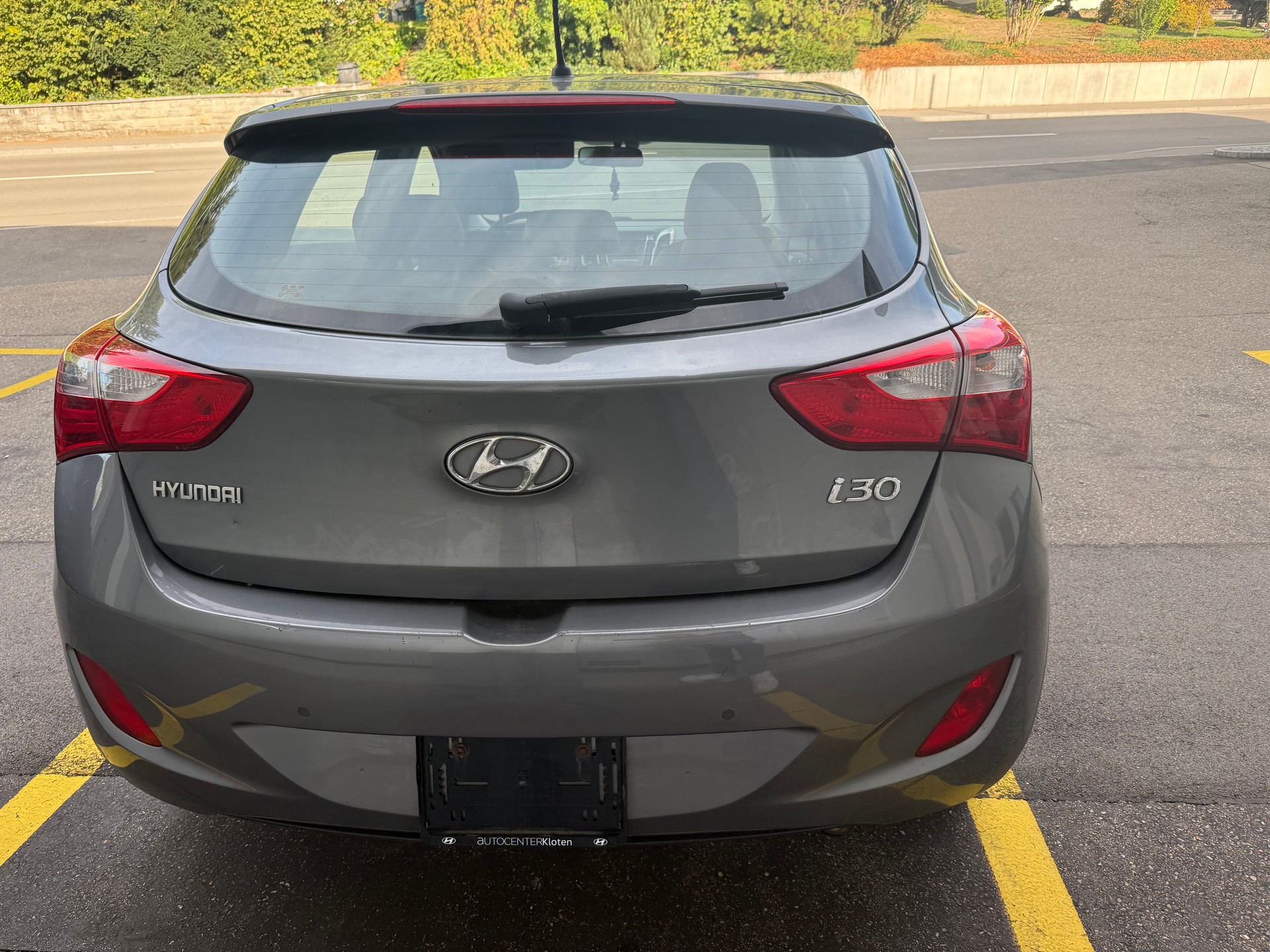 HYUNDAI i30 1.6 GDI Style-image-4