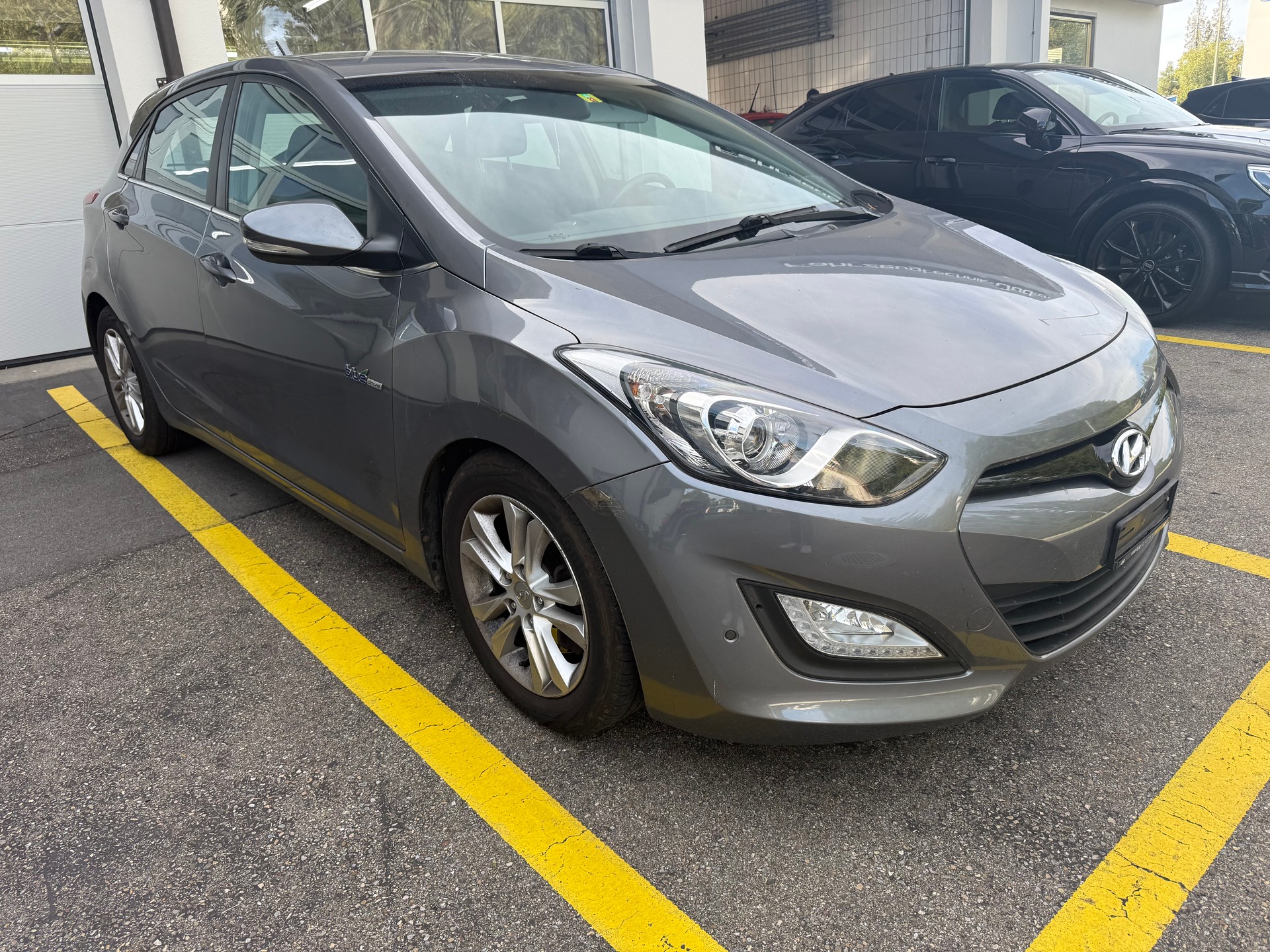 HYUNDAI i30 1.6 GDI Style-image-2