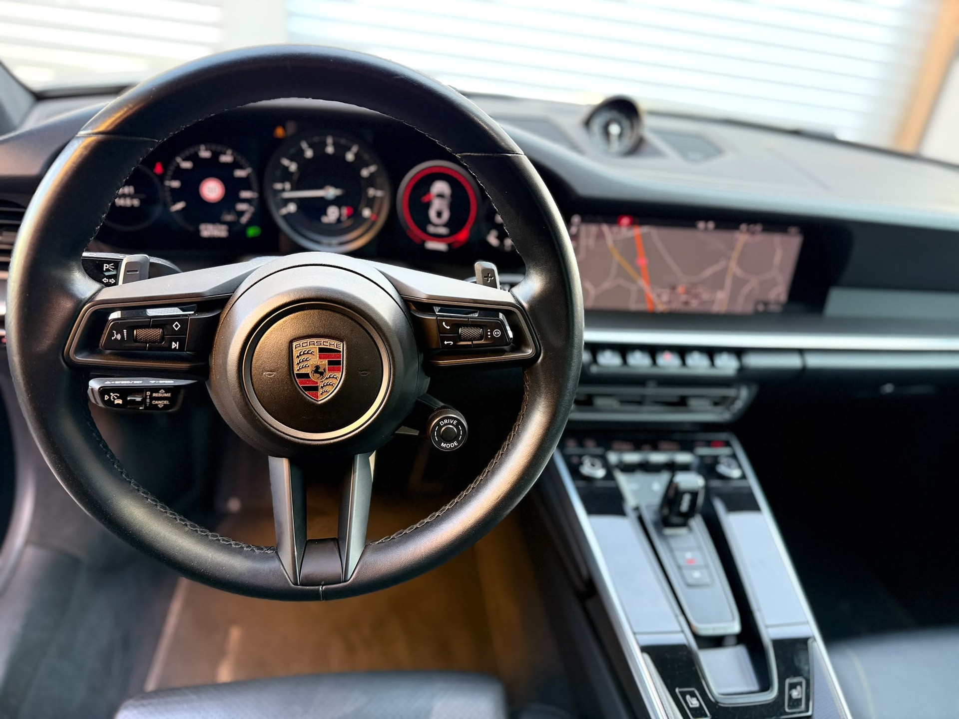 PORSCHE 911 Coupé 3.0 Carrera 4S PDK-image-17