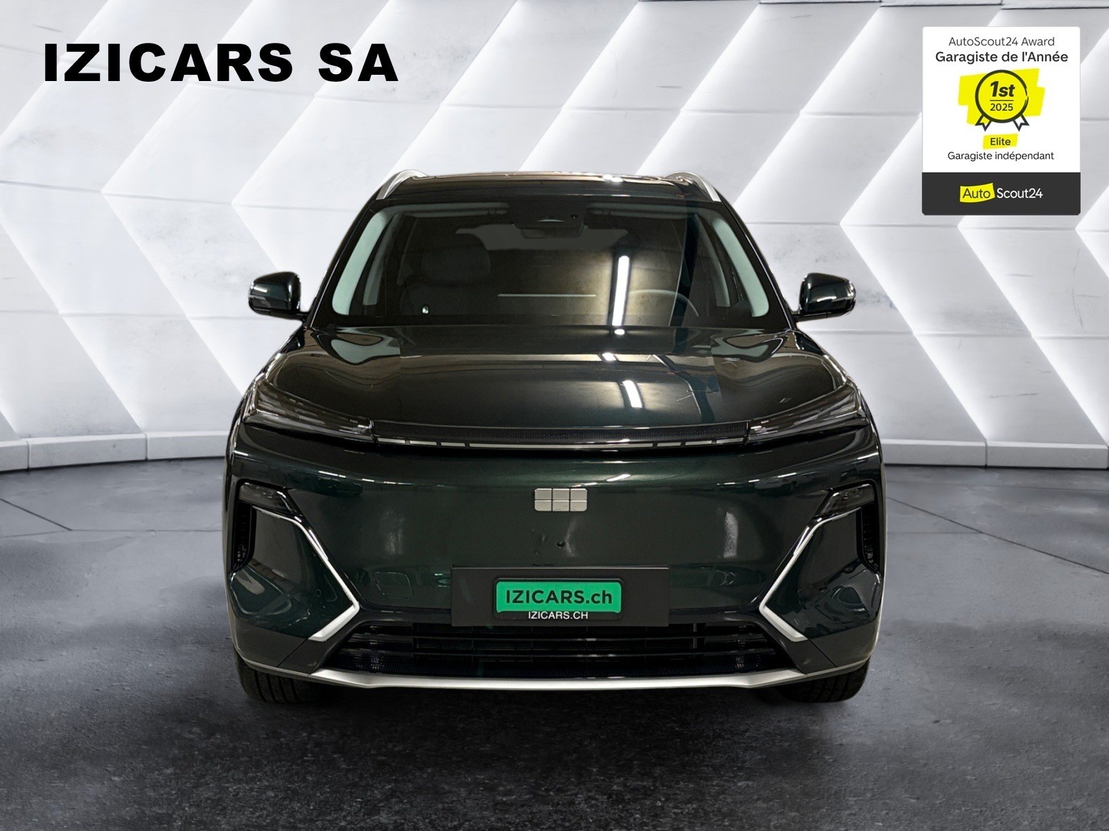 GEELY EM-i PHEV Launch Edition Pro max +-showroom-element-2