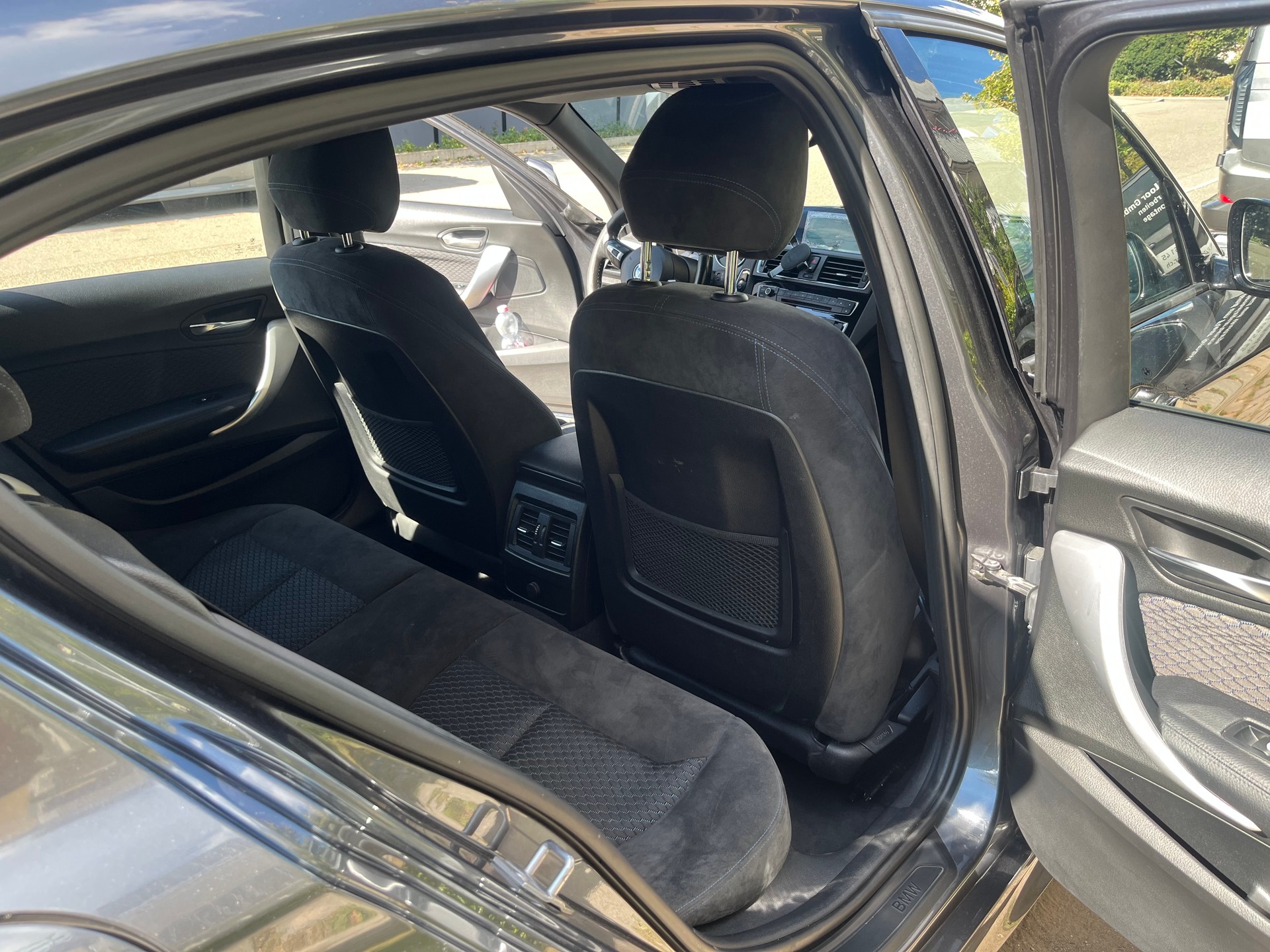 BMW 118i Sport Line Steptronic-image-10