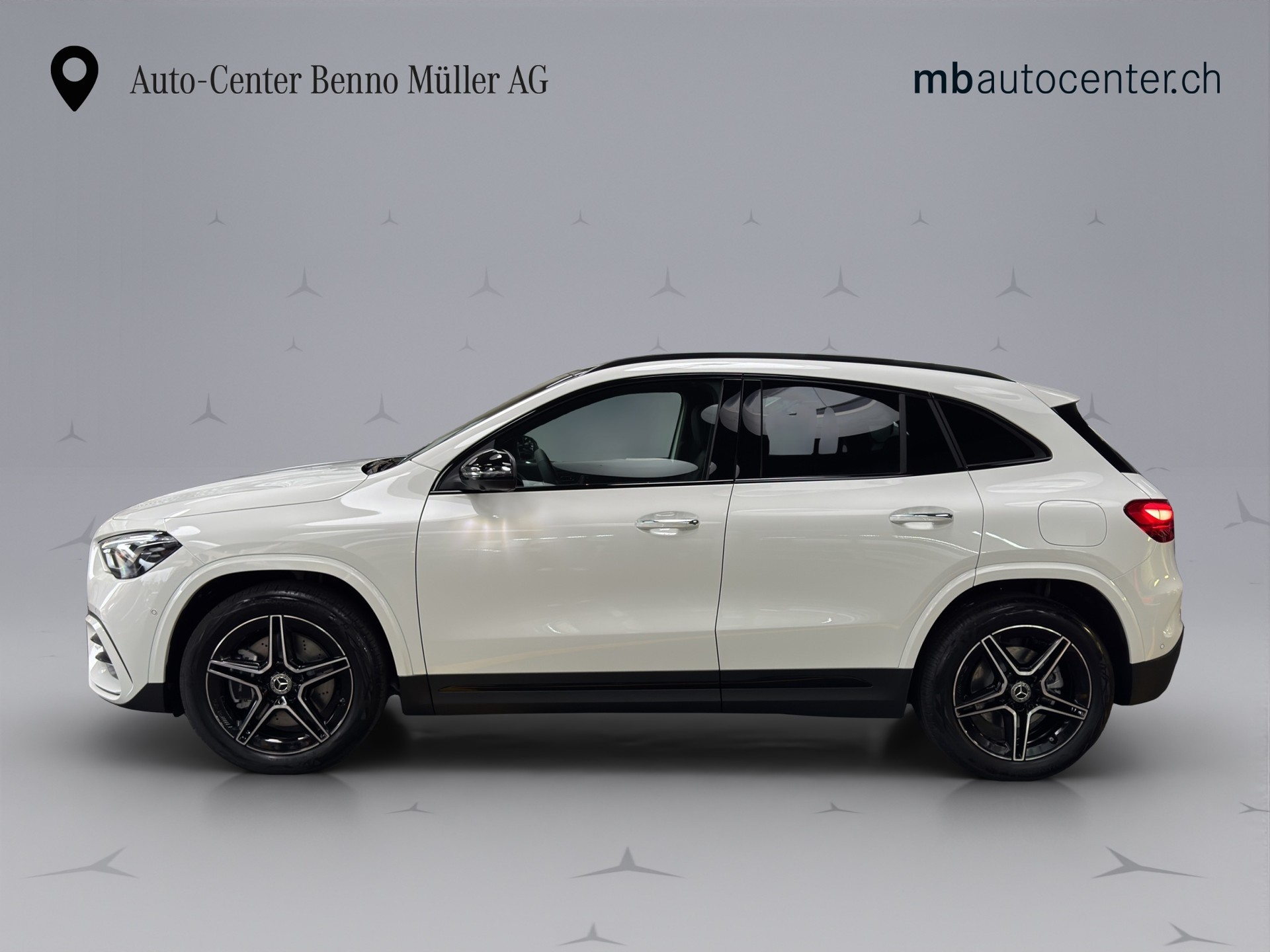 MERCEDES-BENZ GLA-Klasse H247 GLA 250 Swiss Star AMG Line 4matic-showroom-element-2