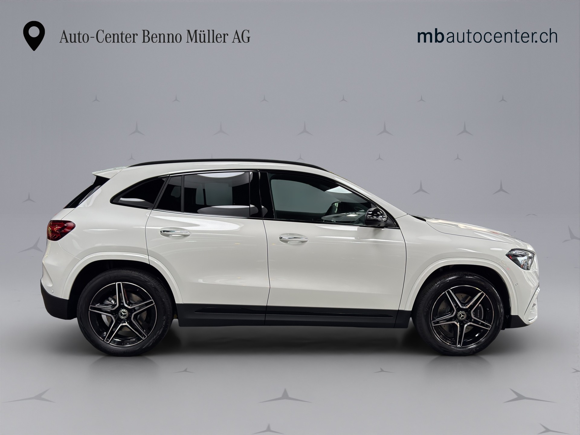 MERCEDES-BENZ GLA-Klasse H247 GLA 250 Swiss Star AMG Line 4matic-image-6