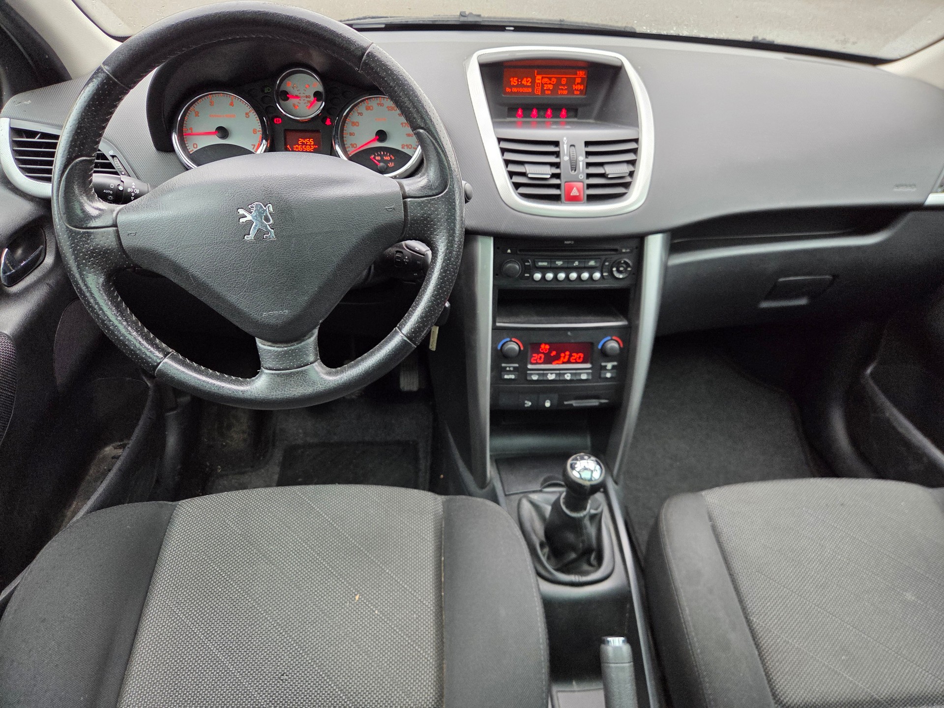 PEUGEOT 207 SW 1.4 16V Trendy-image-7