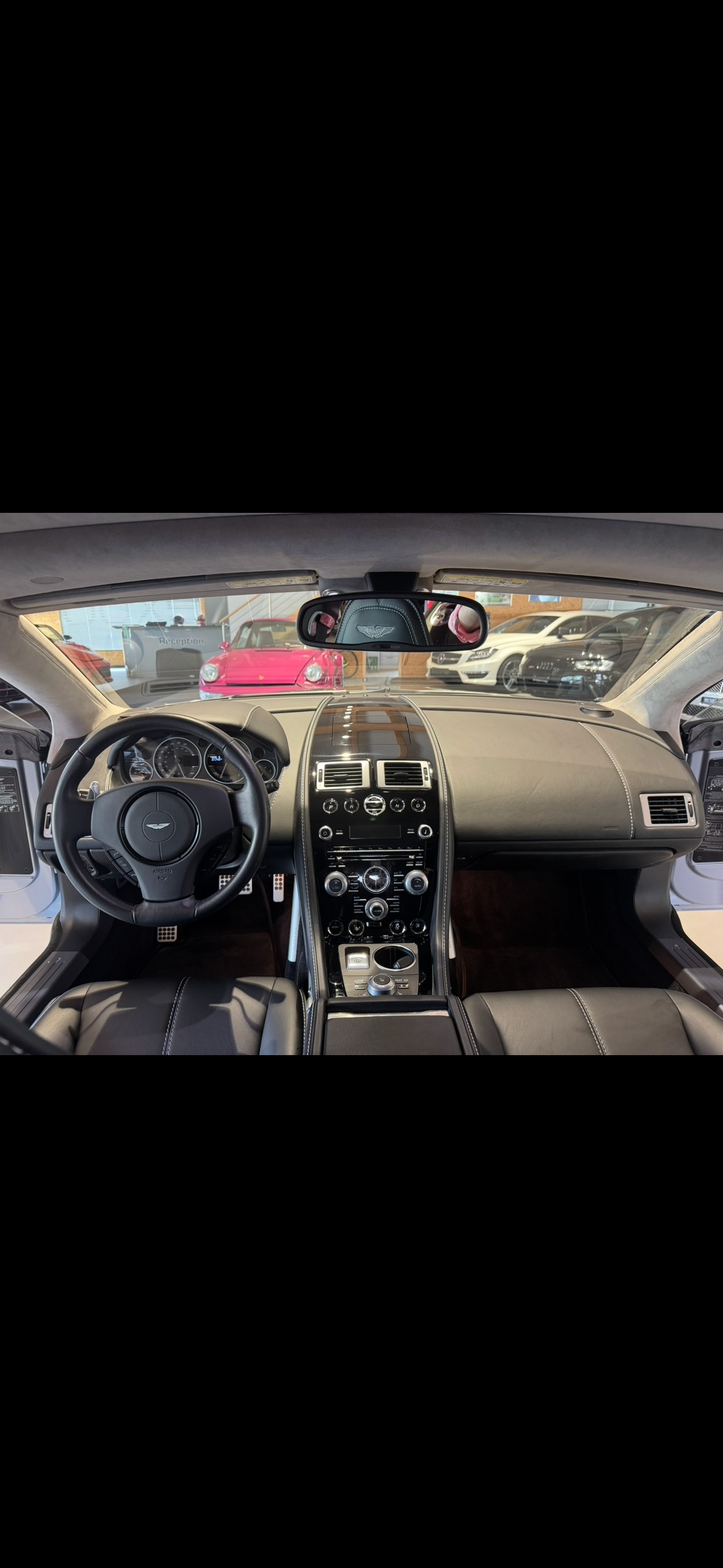 ASTON MARTIN Rapide S Centenary Edition 5.9 V12 Touchtronic 2-image-10