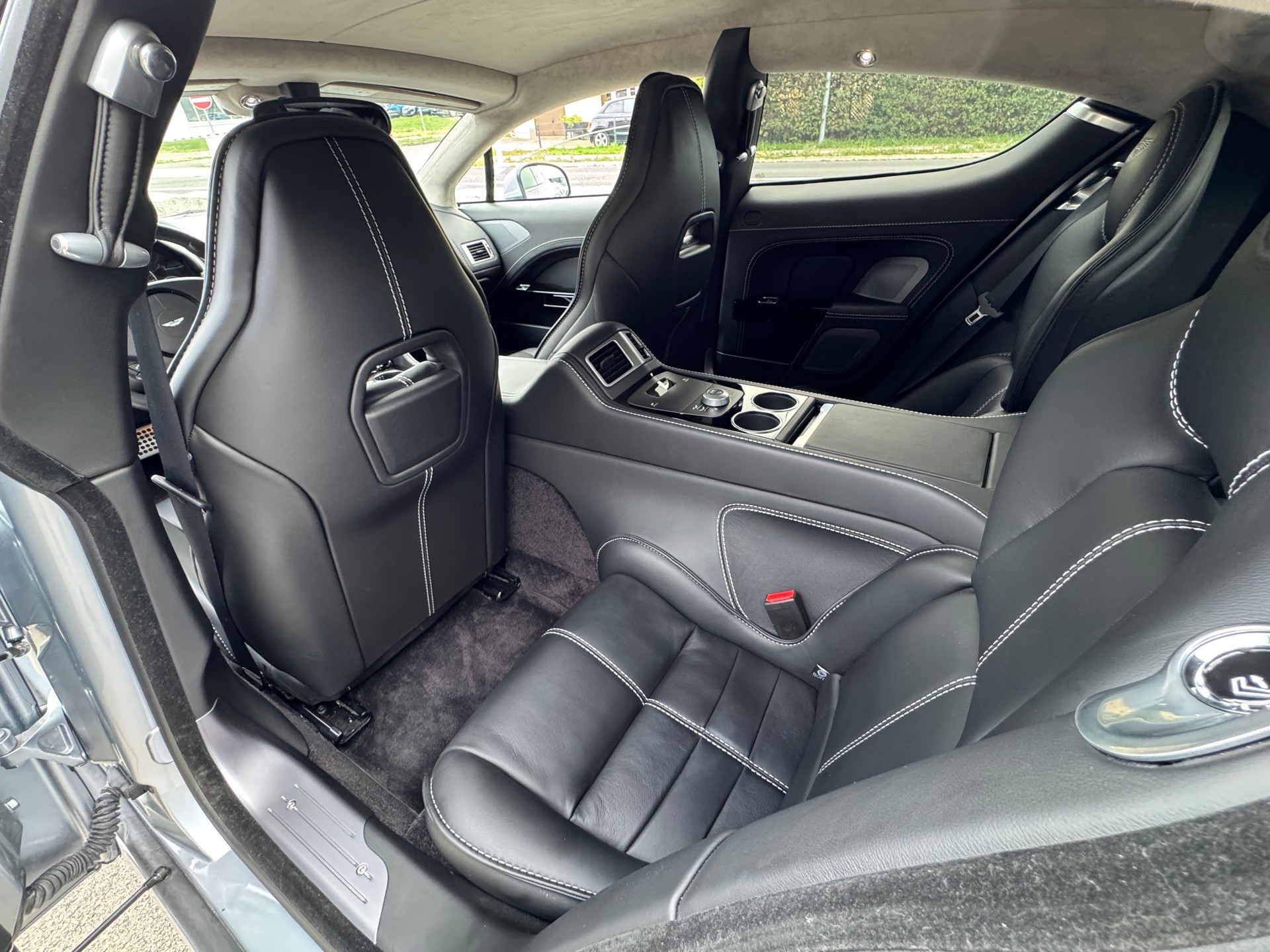 ASTON MARTIN Rapide S Centenary Edition 5.9 V12 Touchtronic 2-image-12