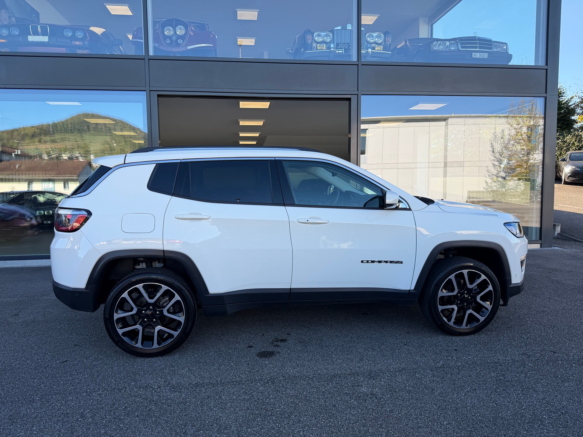 JEEP Compass 1.4 Turbo Limited AWD 9ATX-image-1