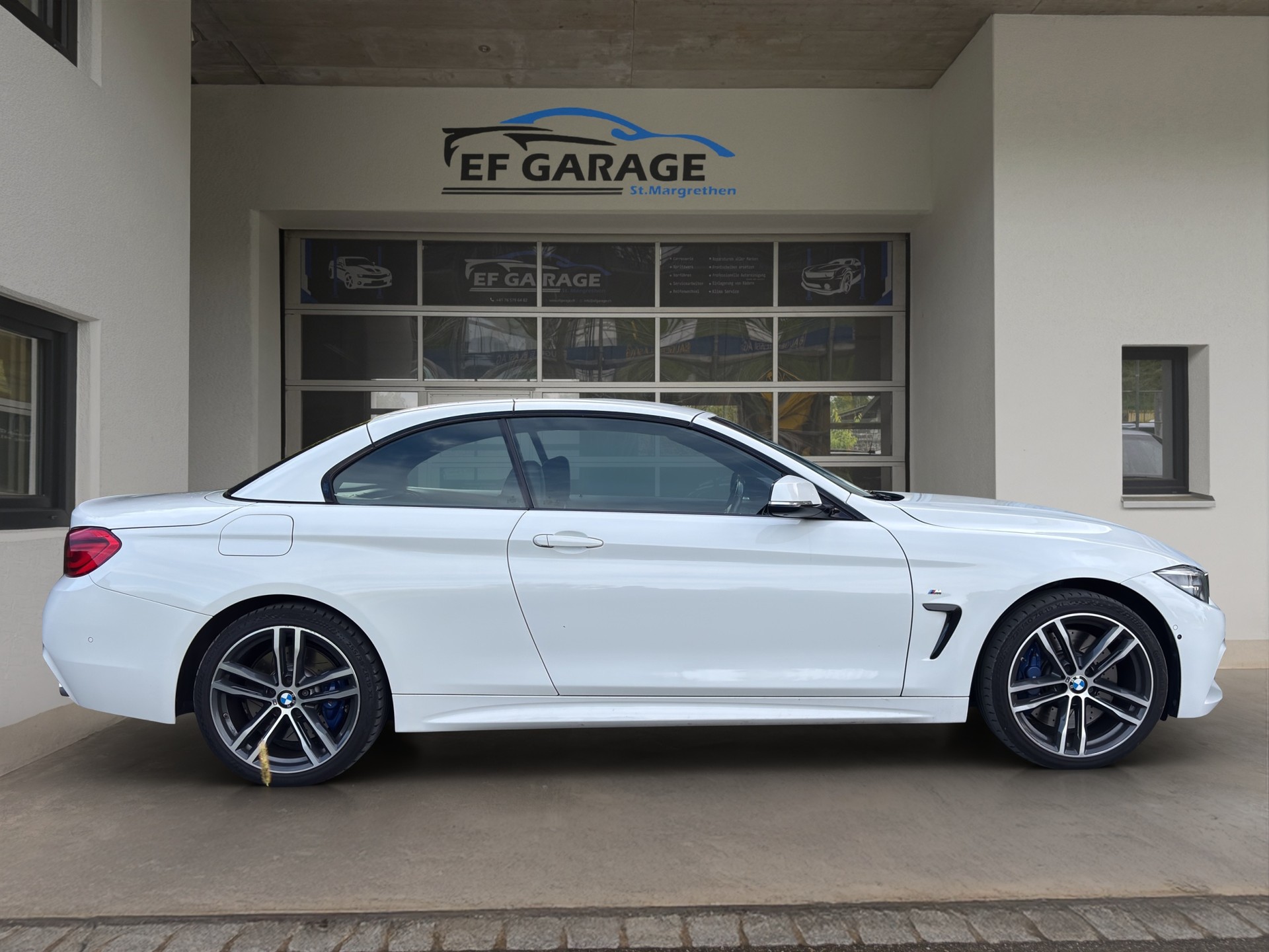 BMW 440i Cabriolet xDrive Power & Sound Ed. Steptronic-image-3