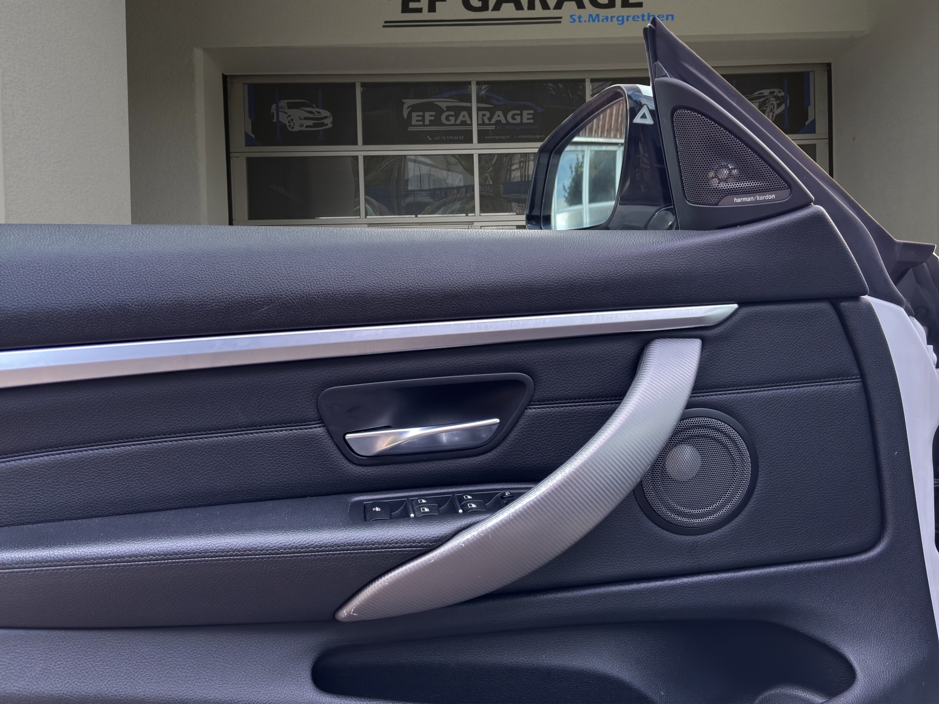 BMW 440i Cabriolet xDrive Power & Sound Ed. Steptronic-image-9