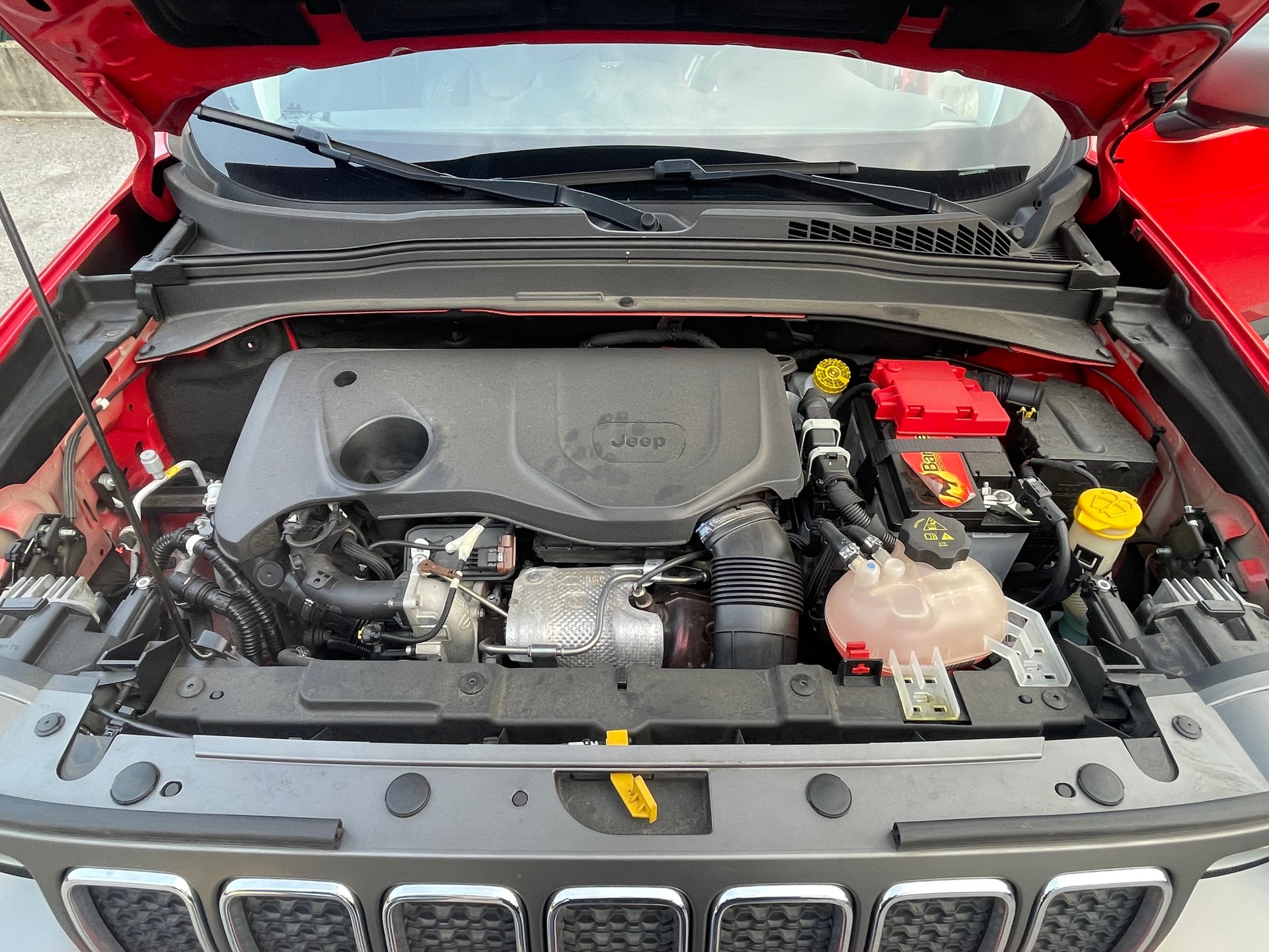 JEEP 1.3 Turbo Limited AWD-image-5