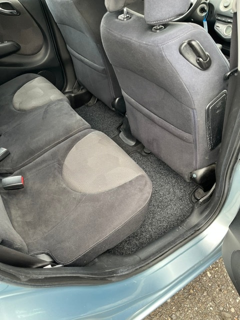 HONDA Jazz 1.4i ES-image-7