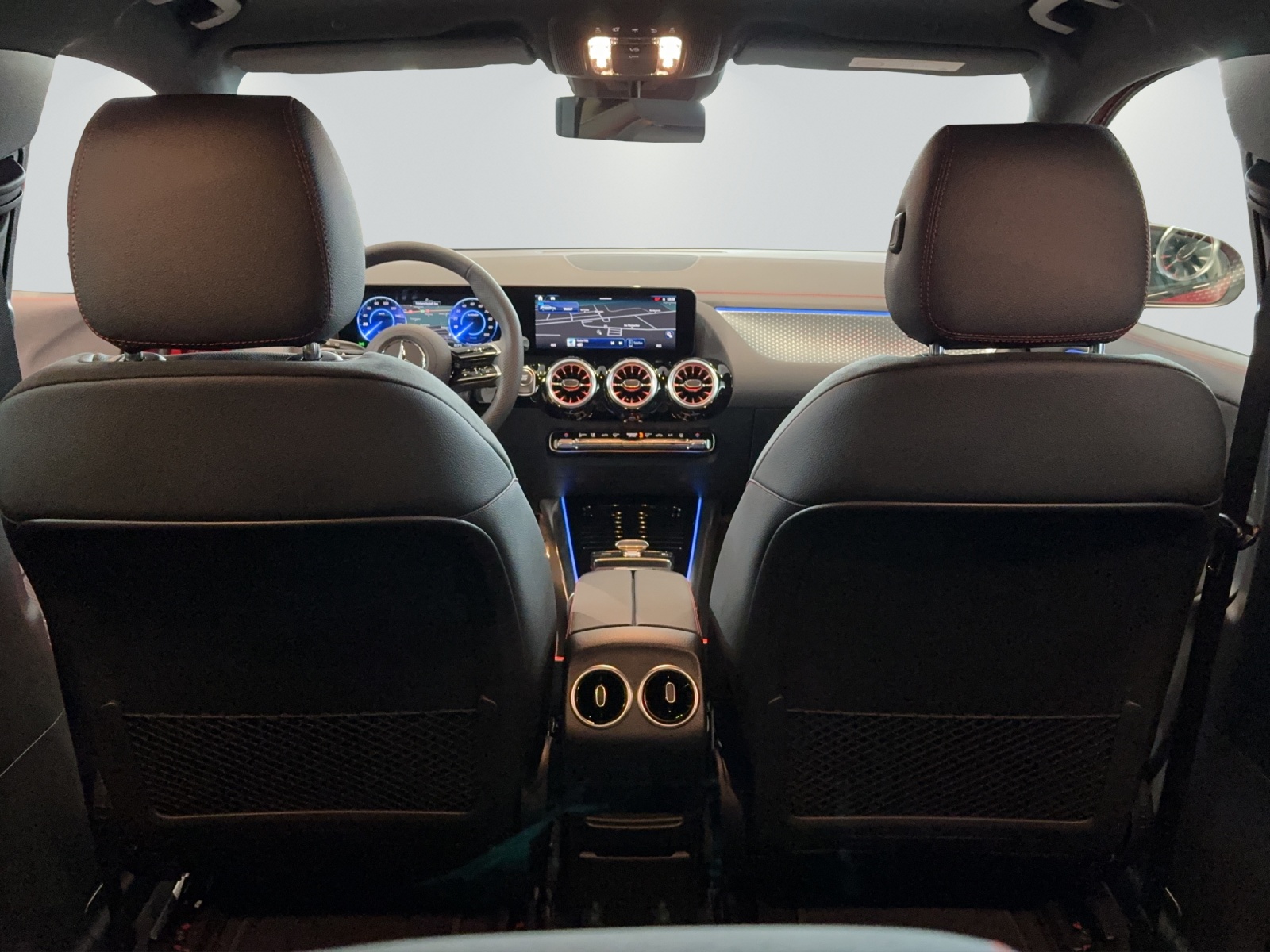 MERCEDES-BENZ EQA 250 66,5kWh-image-8