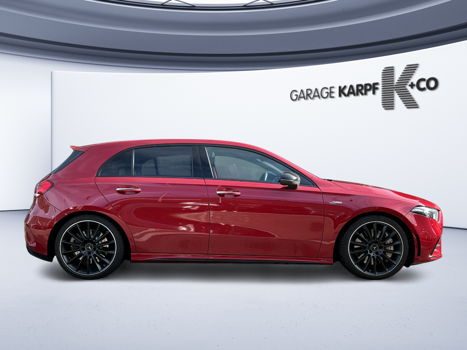 MERCEDES-BENZ A 35 AMG 4Matic Speedshift-image-5