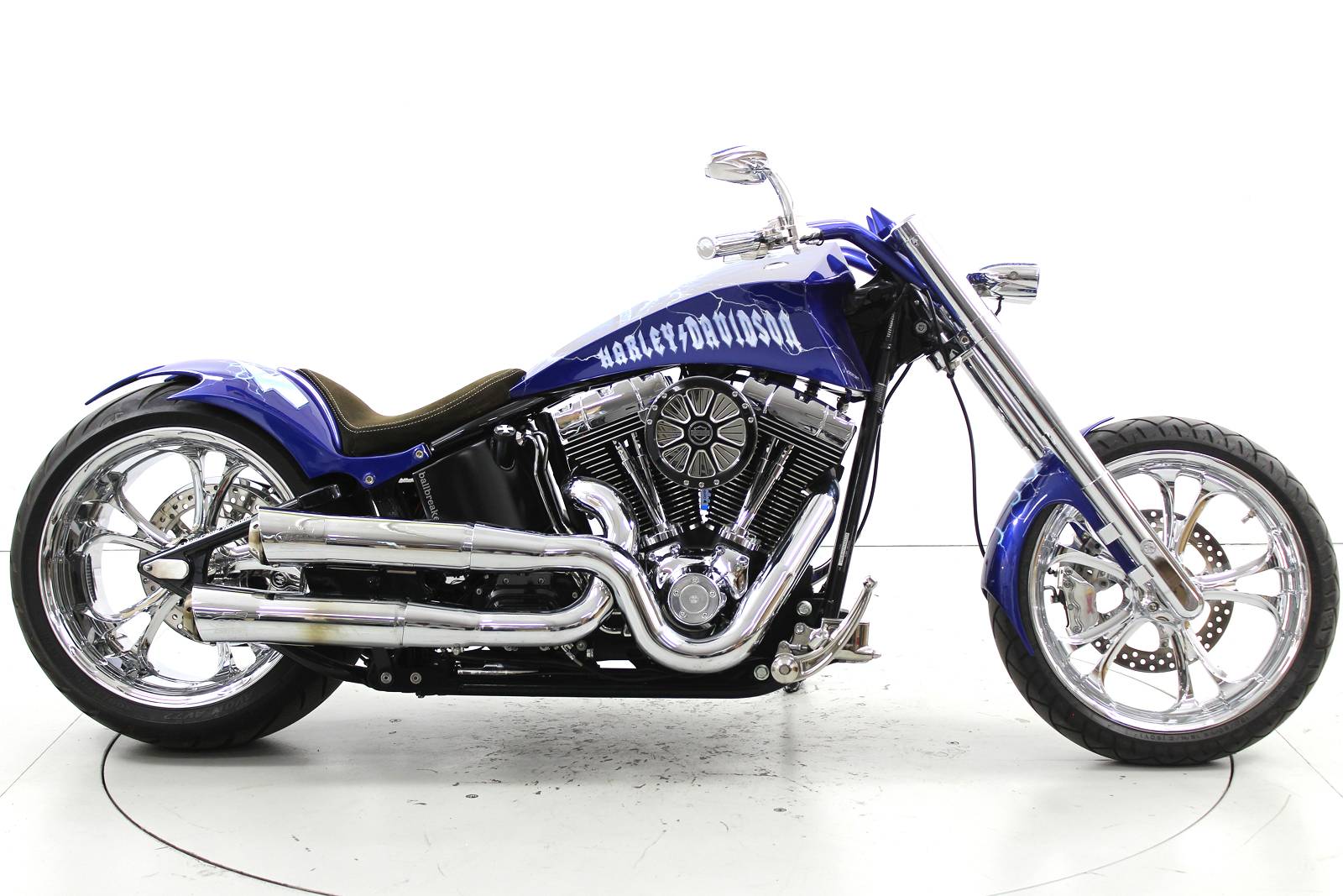 HARLEY-DAVIDSON FXSTD-showroom-element-3