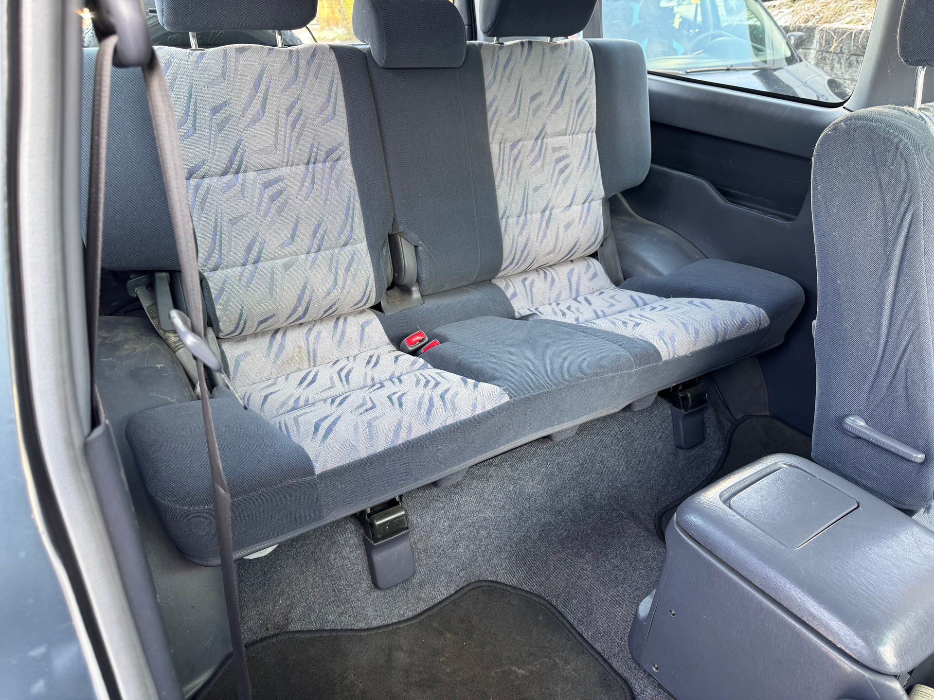 TOYOTA Land Cruiser 300 3.0 TD LX-image-14