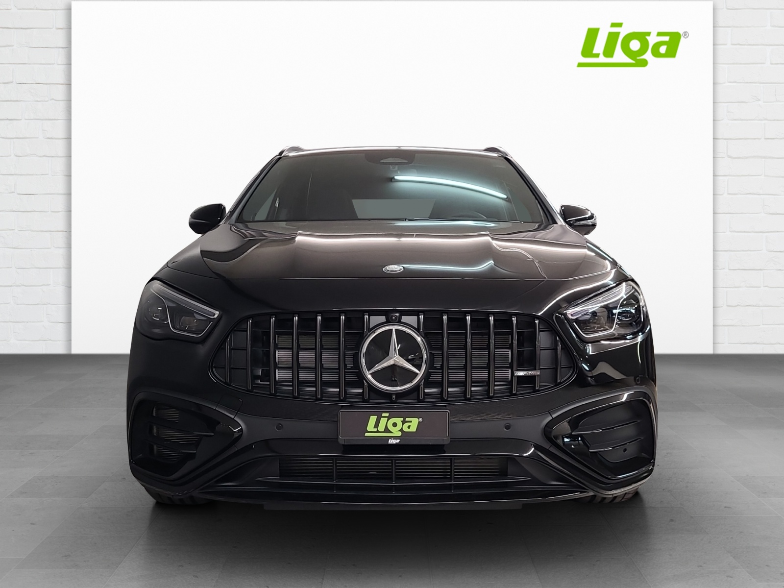 MERCEDES-BENZ AMG GLA 45 S 4Matic +-image-2