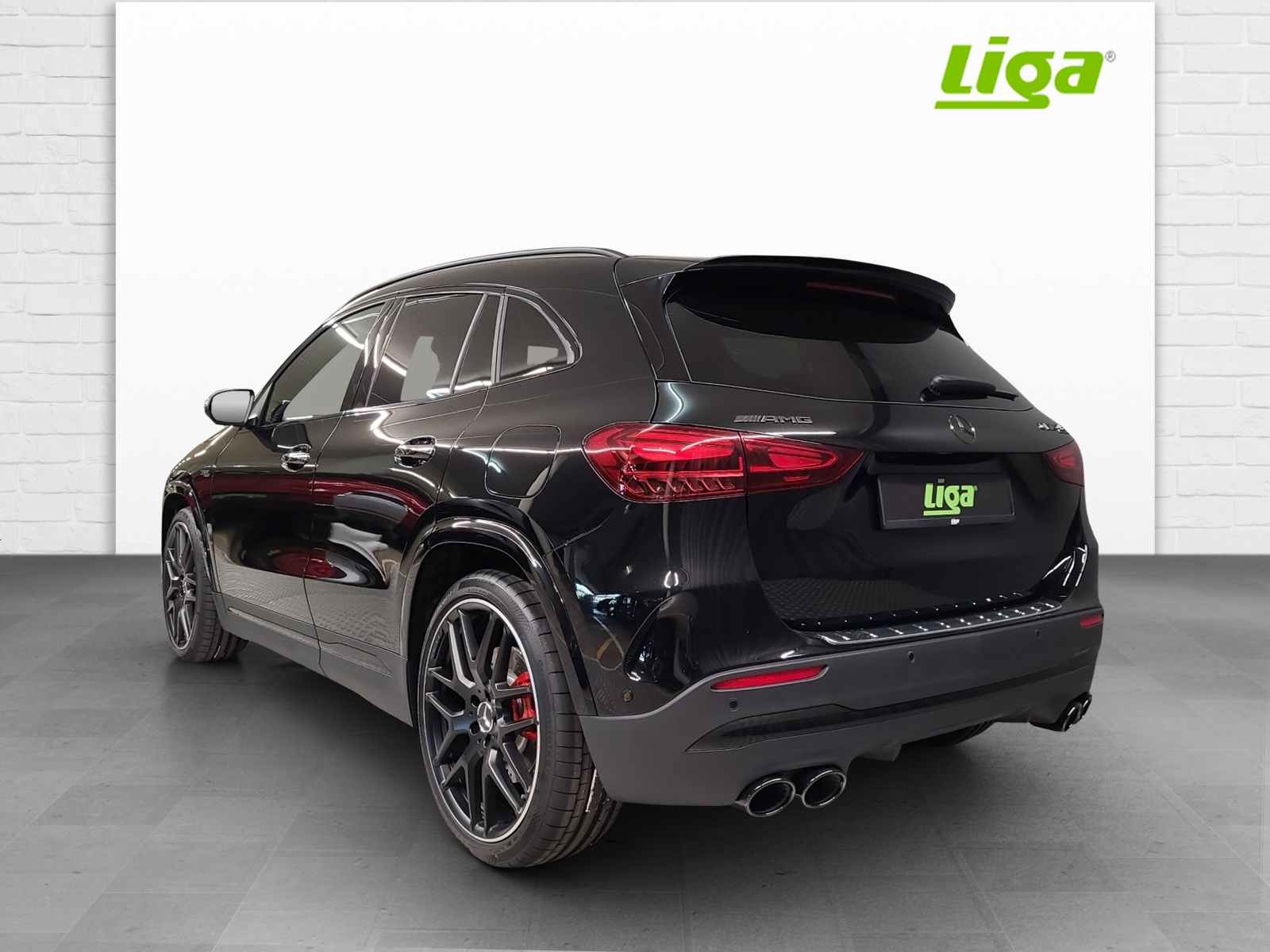 MERCEDES-BENZ AMG GLA 45 S 4Matic +-image-3