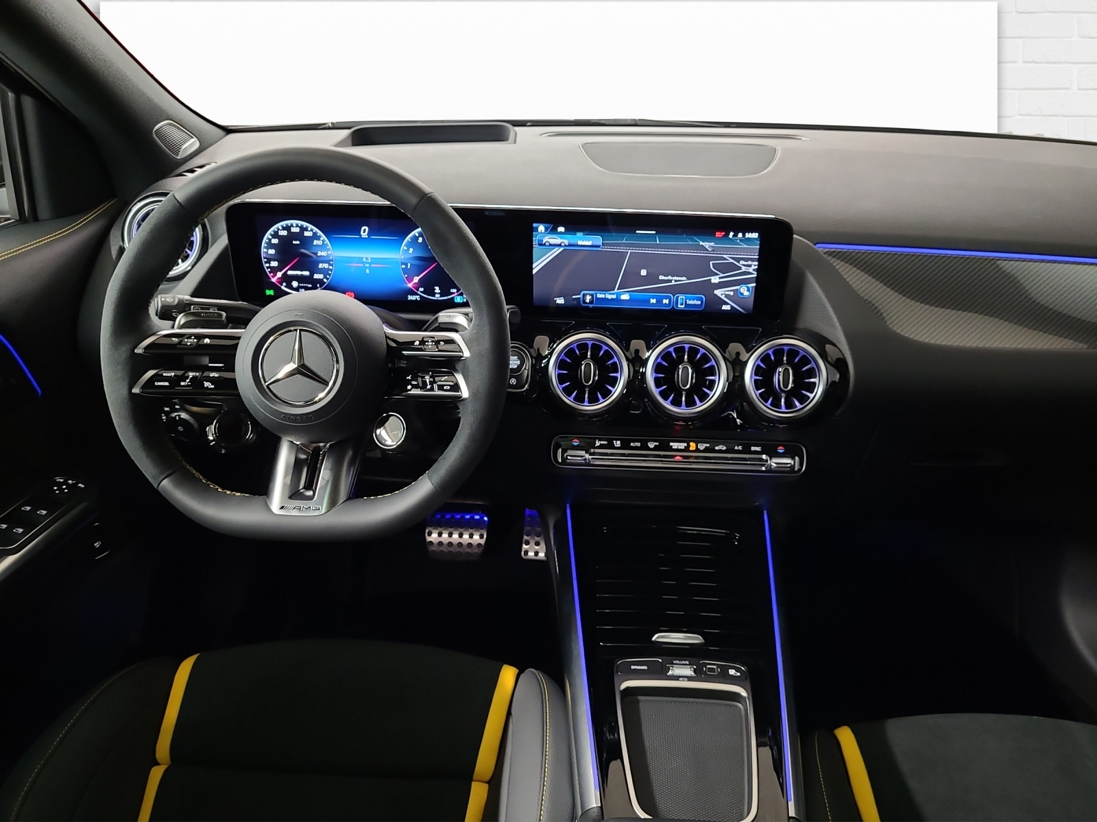 MERCEDES-BENZ AMG GLA 45 S 4Matic +-image-7