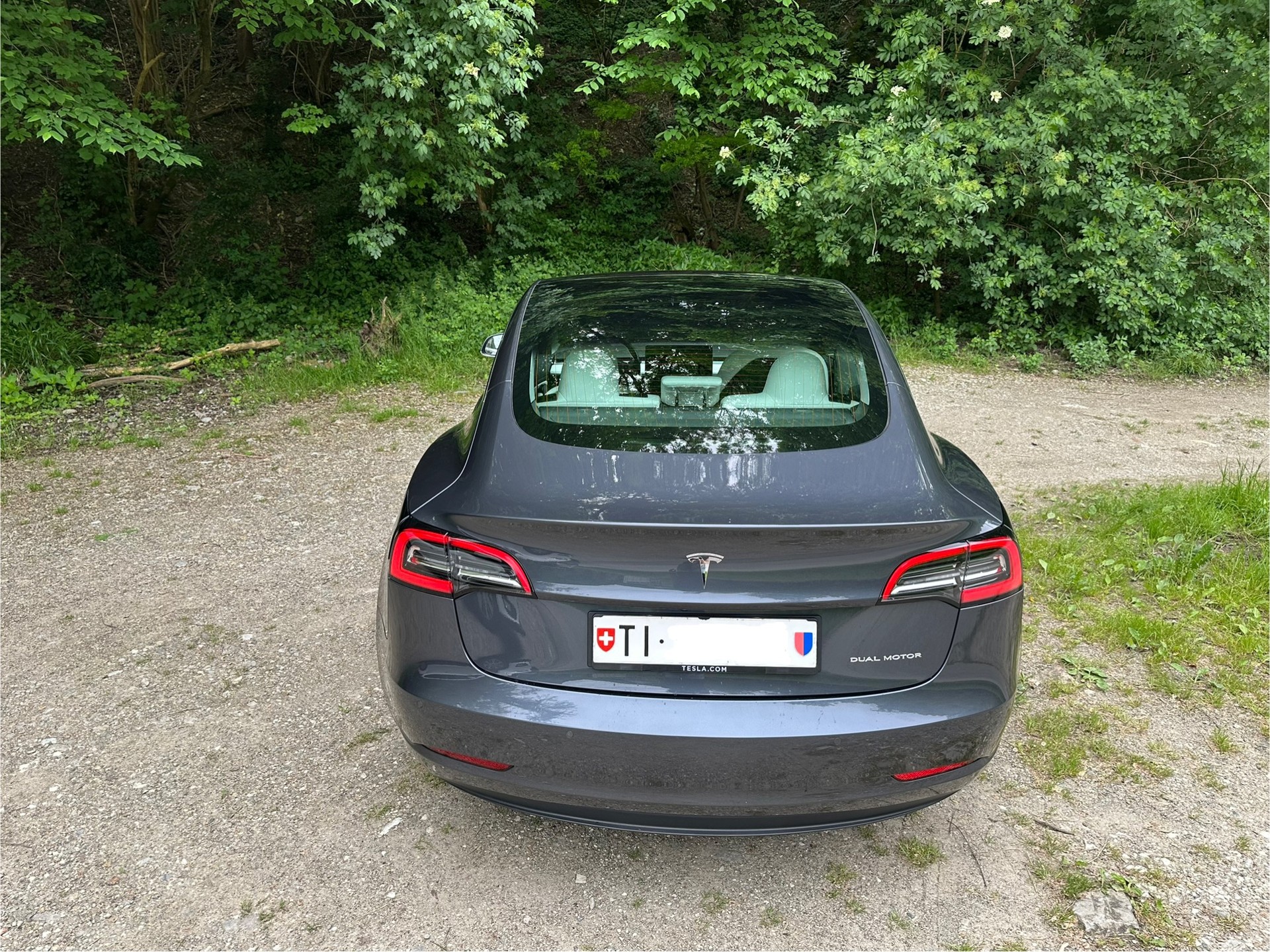 TESLA Model 3 Long Range Dual Motor AWD (inkl. Enhanced Autopilot)-image-3