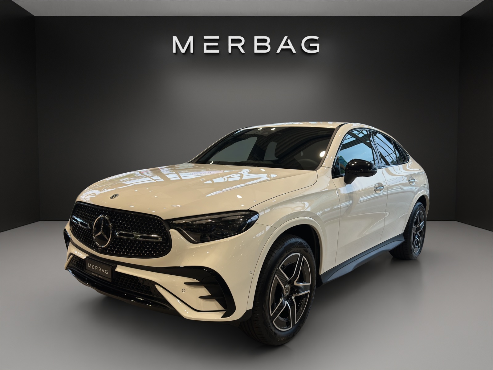 MERCEDES-BENZ GLC Coupé 300 e 4Matic 9G-Tronic-image-0