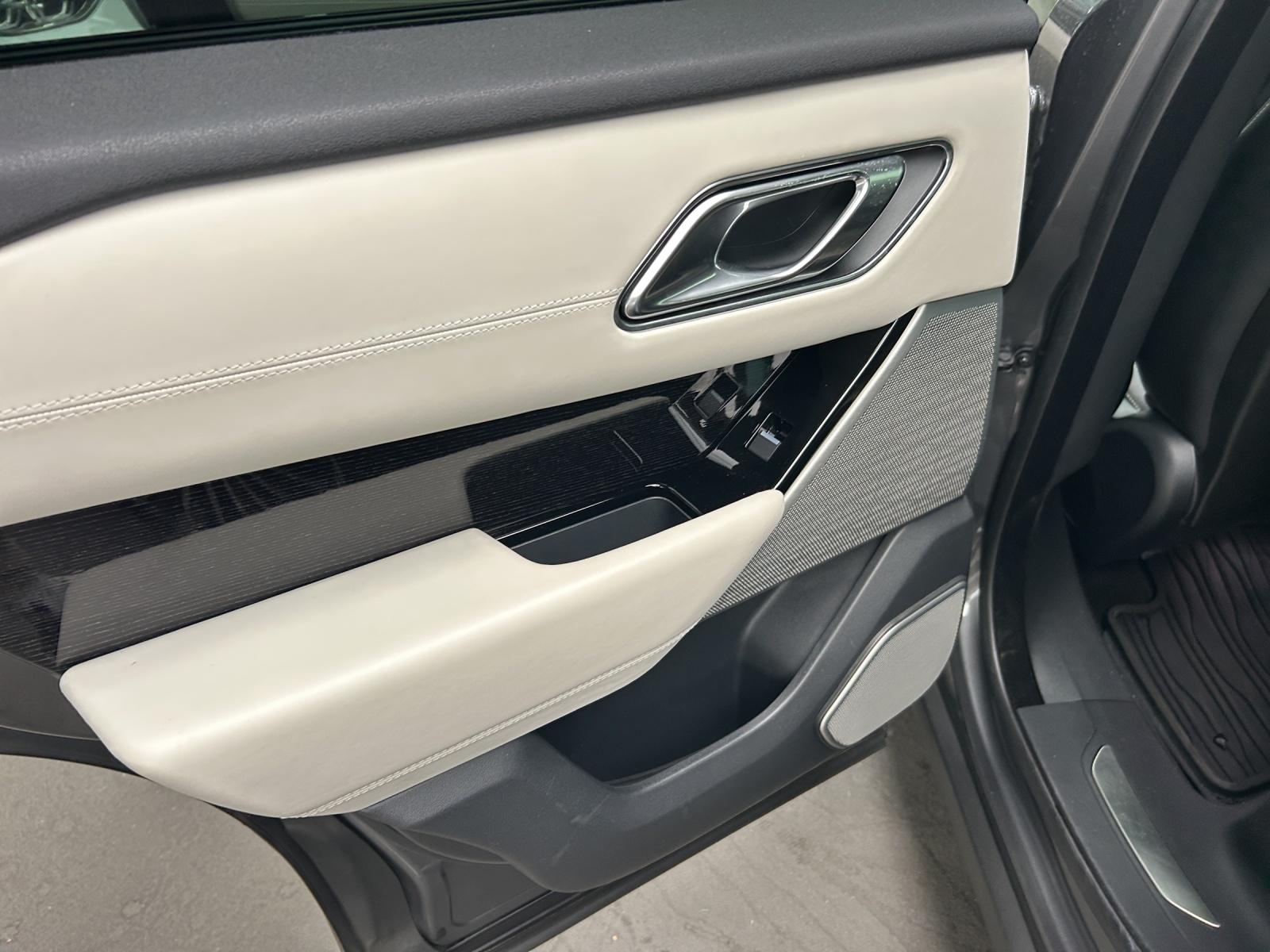 LAND ROVER Range Rover Velar 3.0 V6 R-Dynamic-image-14