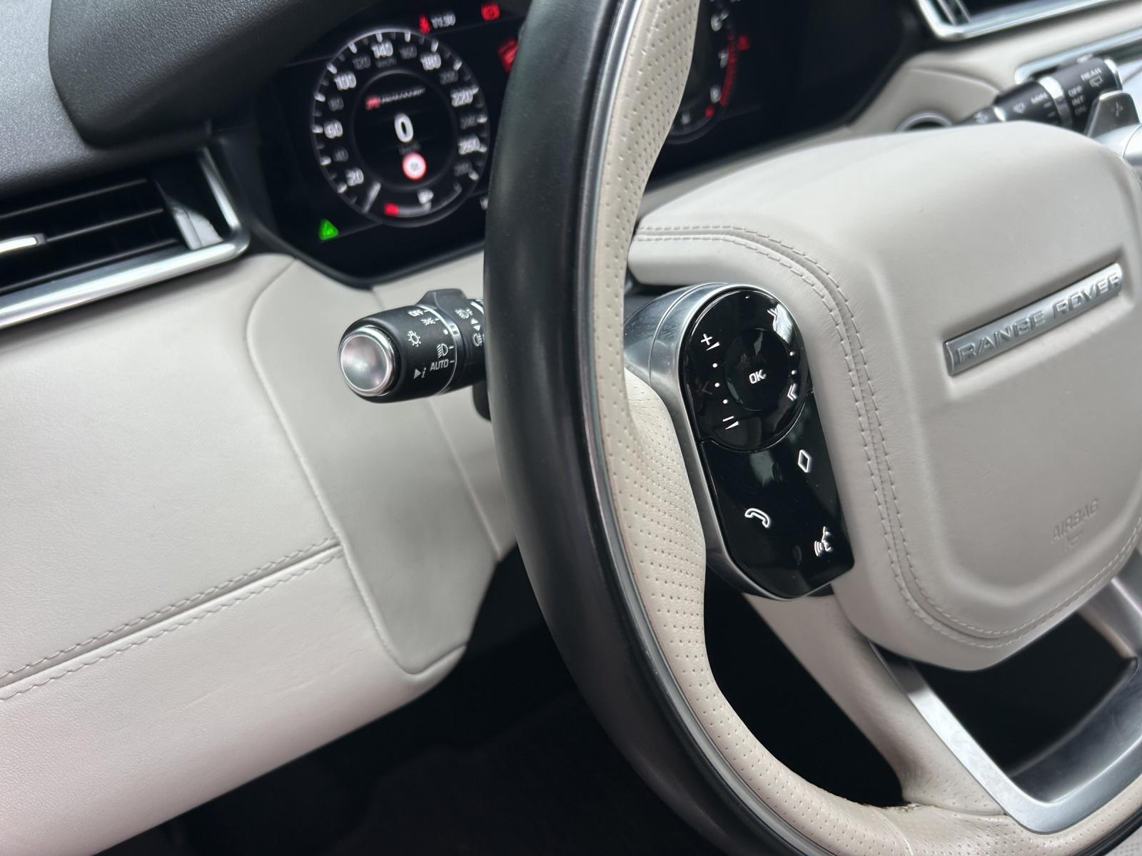 LAND ROVER Range Rover Velar 3.0 V6 R-Dynamic-image-17