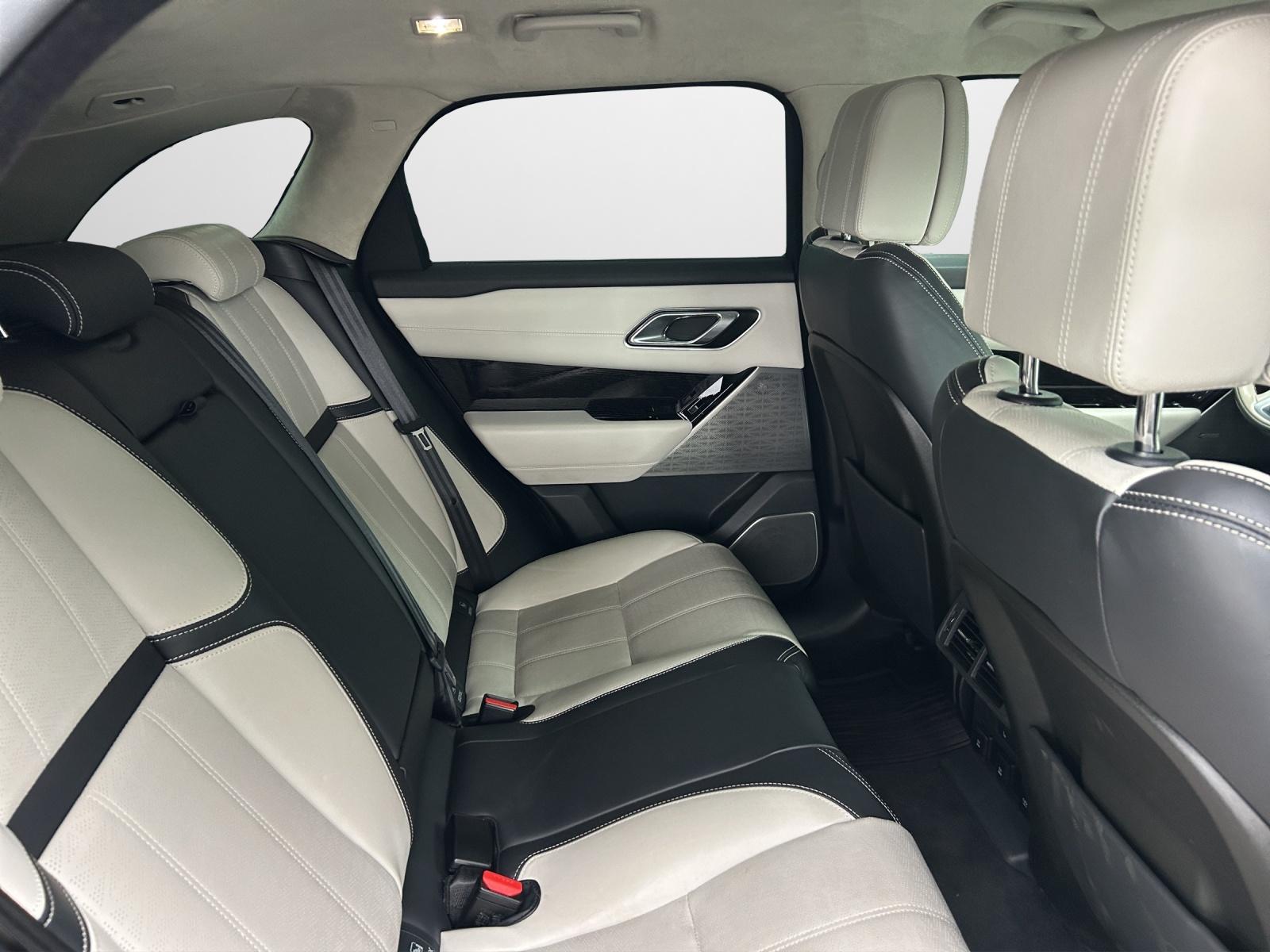 LAND ROVER Range Rover Velar 3.0 V6 R-Dynamic-image-19