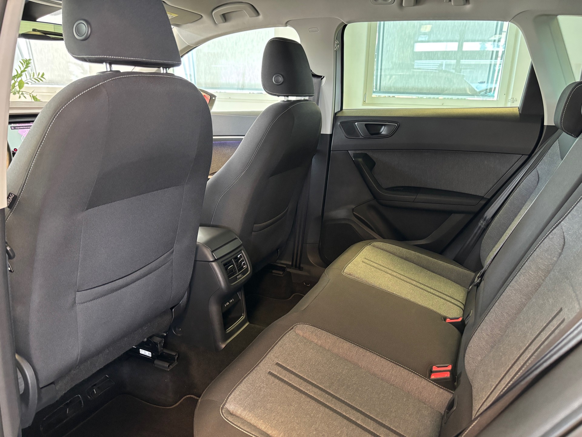 SEAT Ateca 2.0 TDI CR Style 4Drive DSG-image-11