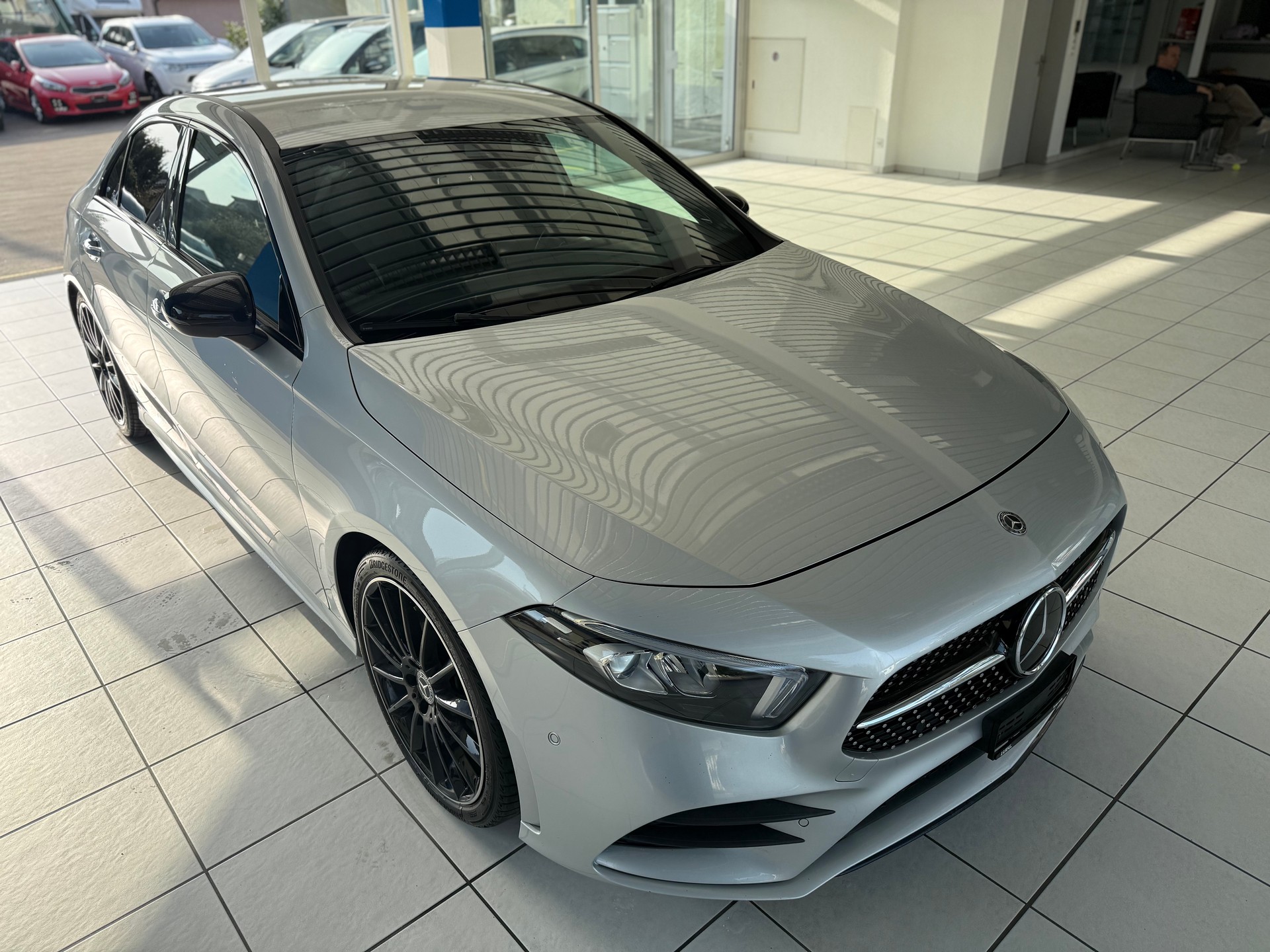 MERCEDES-BENZ A 250 AMG Line 7G-DCT-showroom-element-2