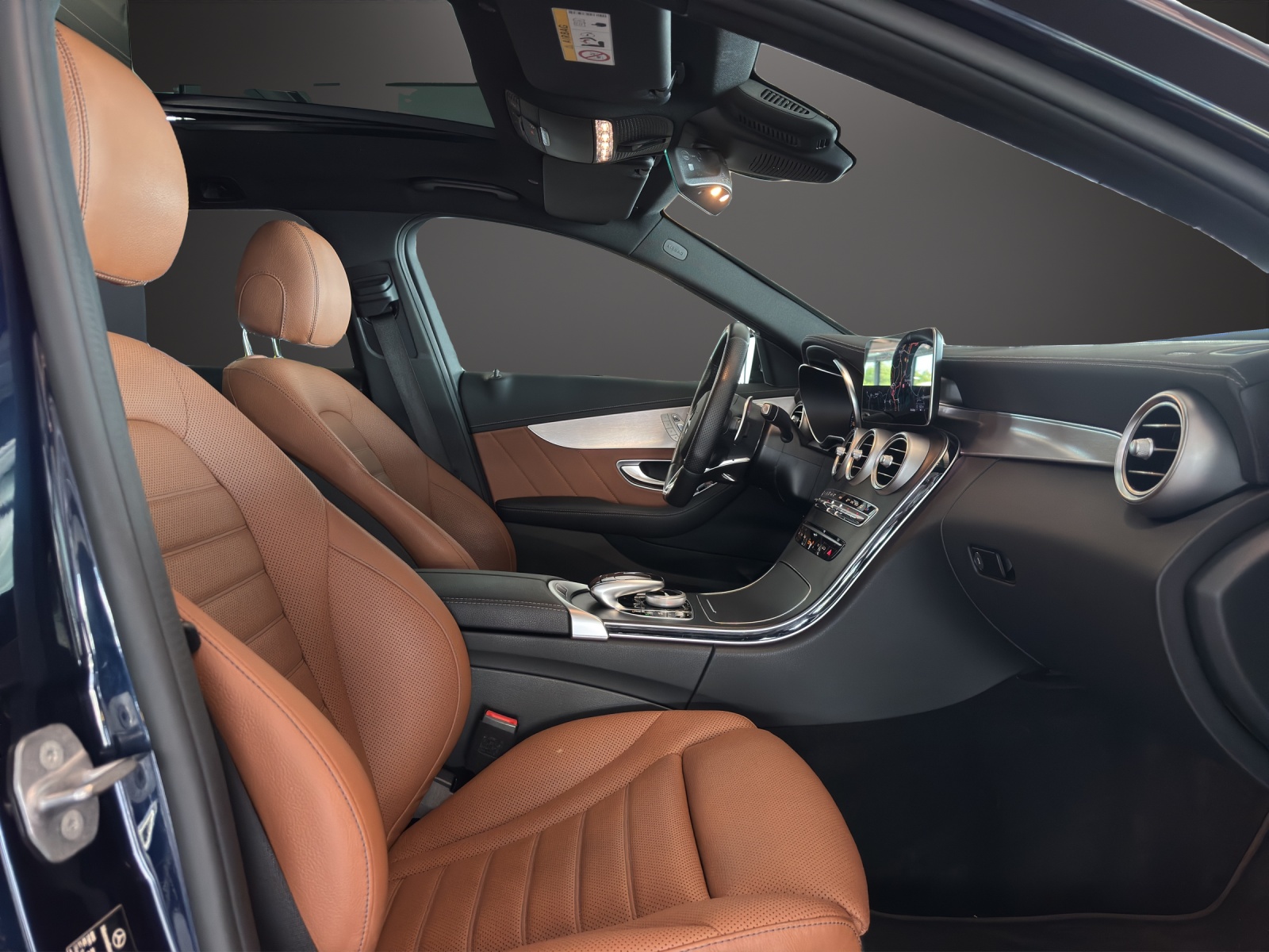 MERCEDES-BENZ C 43 AMG 4Matic-image-10