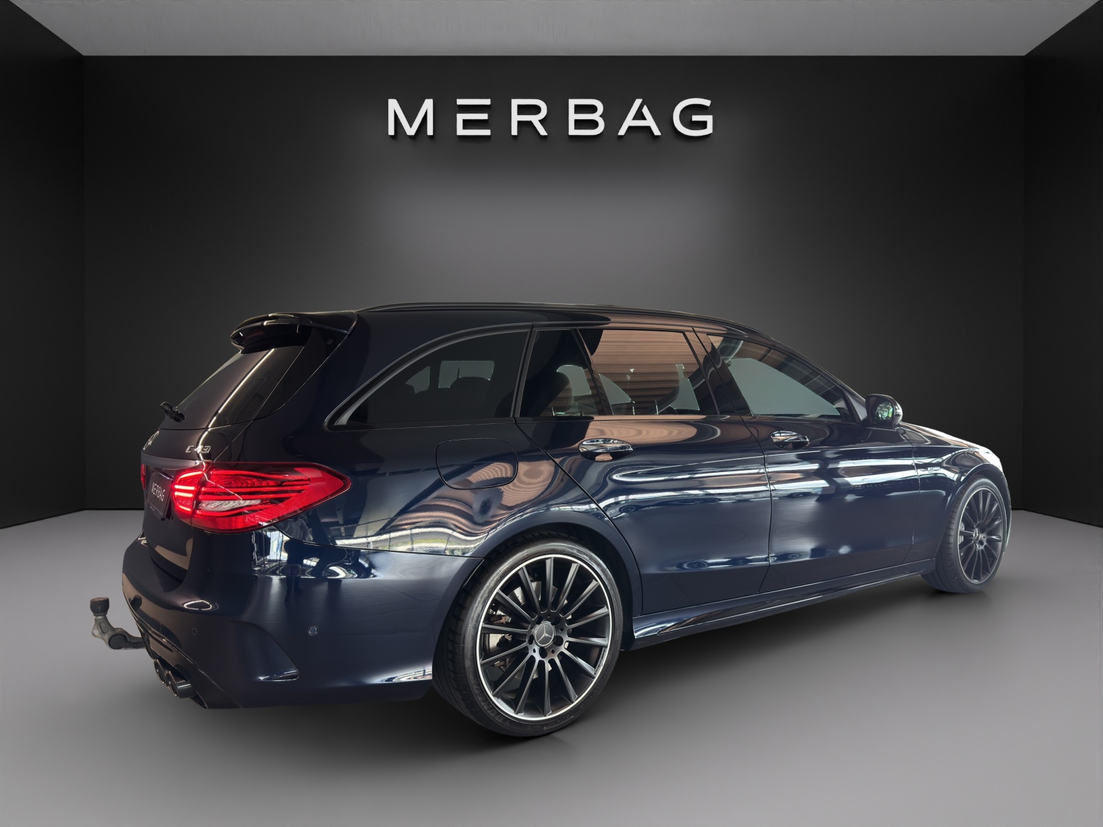 MERCEDES-BENZ C 43 AMG 4Matic-image-5