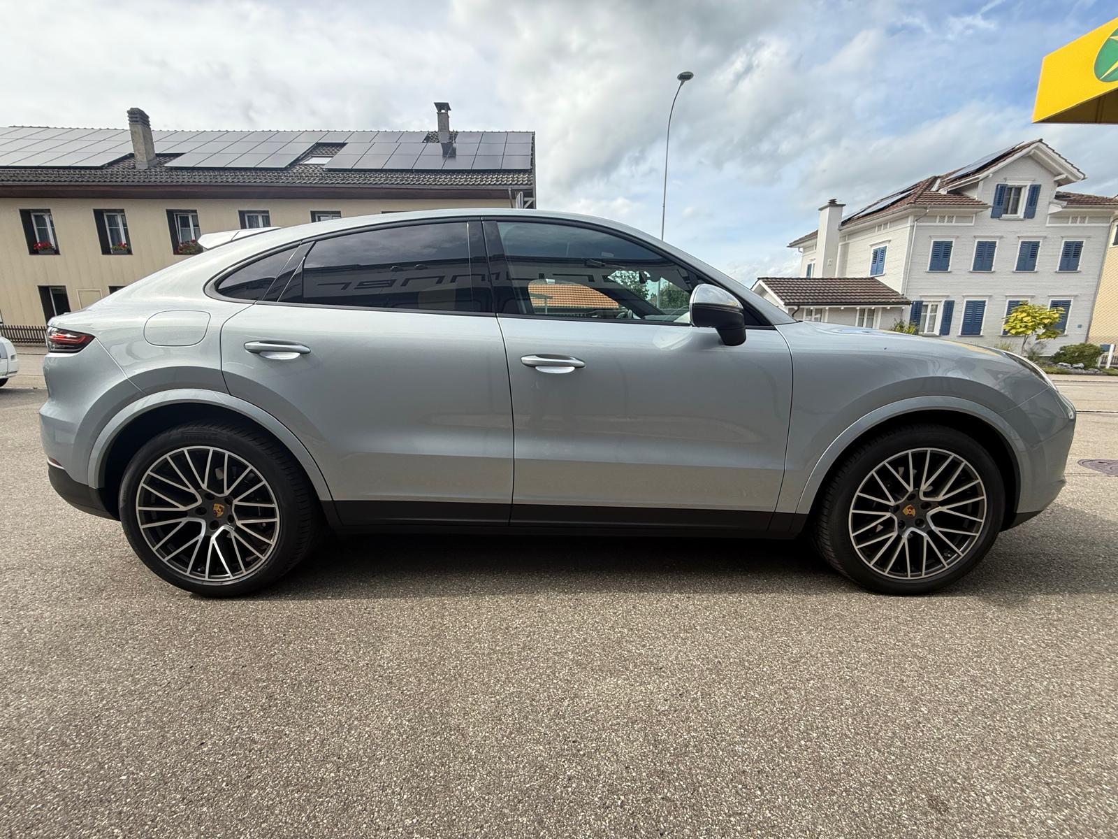 PORSCHE Cayenne Coupé-image-5