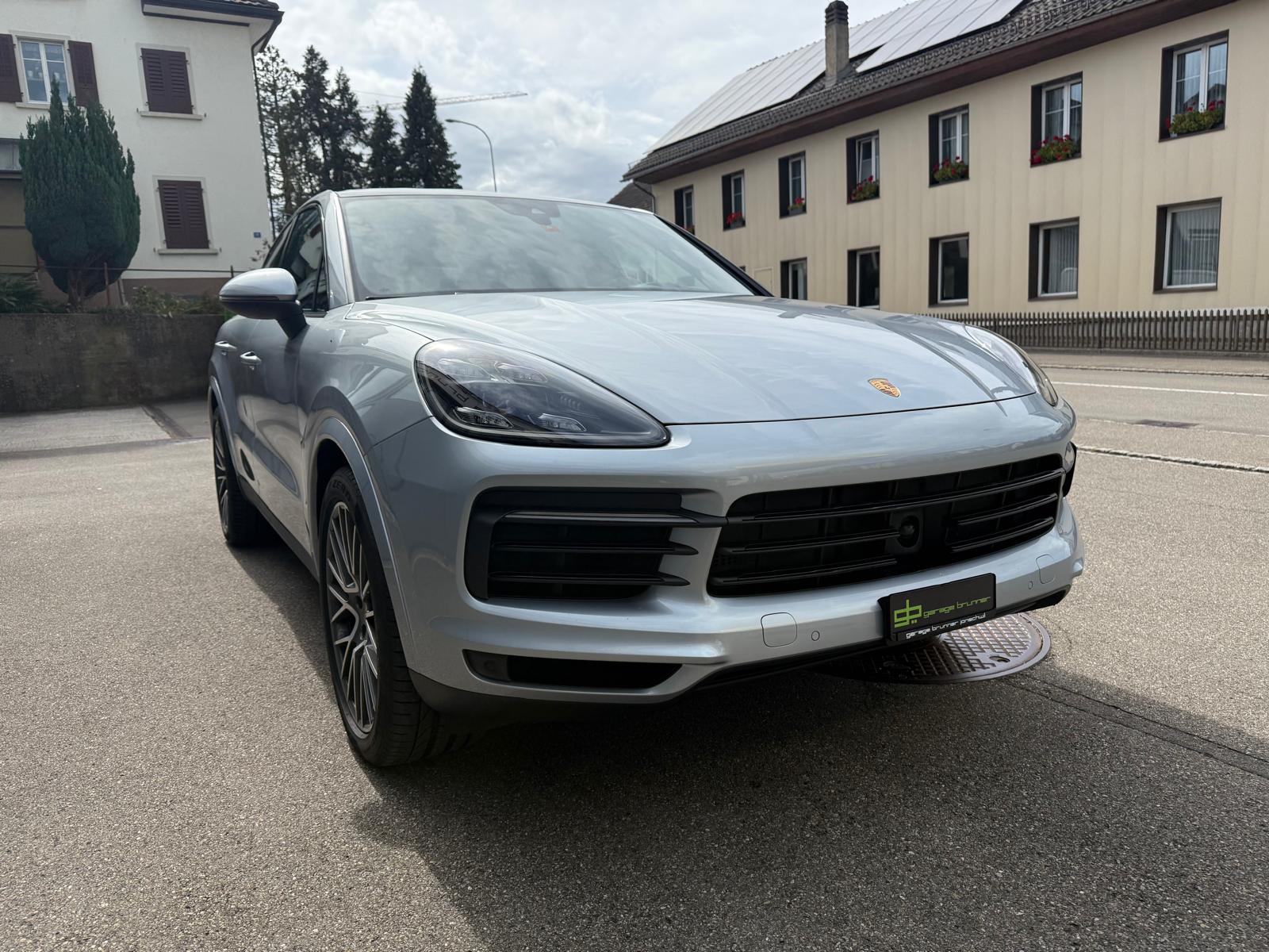 PORSCHE Cayenne Coupé-image-2