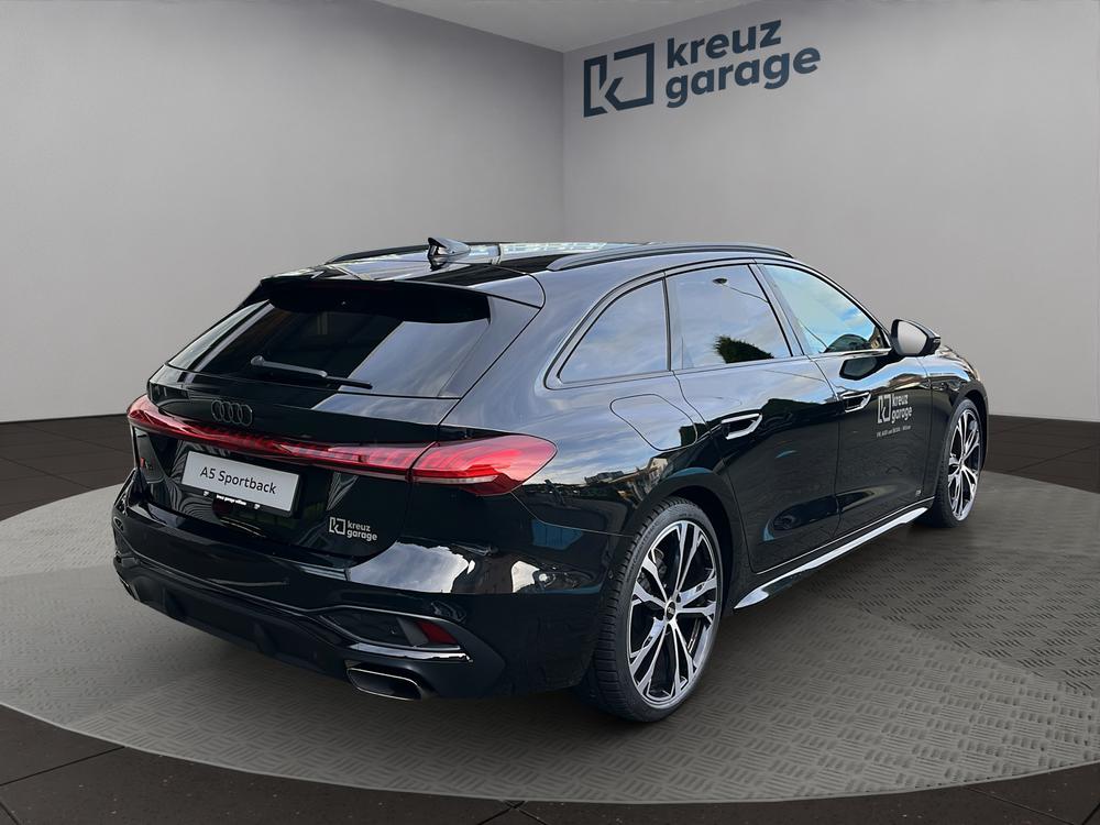 AUDI A5 Avant TFSI quattro 150 kW S tronic-image-2