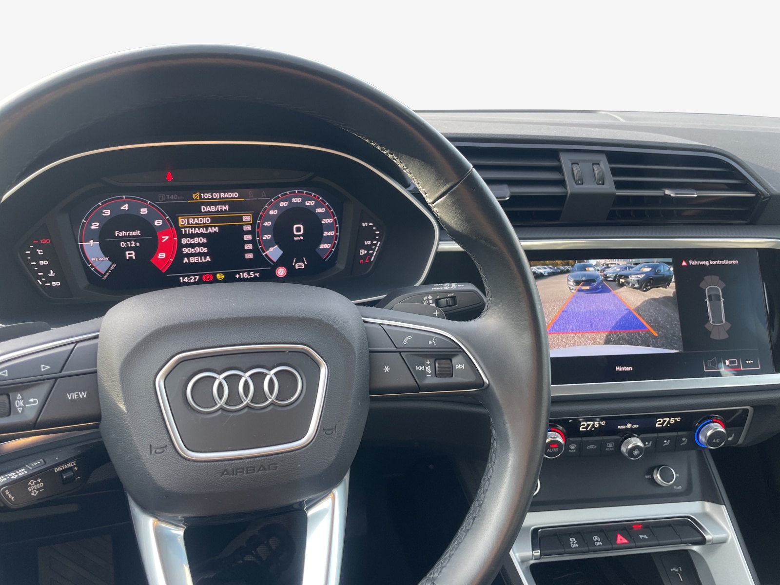 AUDI Q3 35 TFSI Attraction S-tronic-image-8