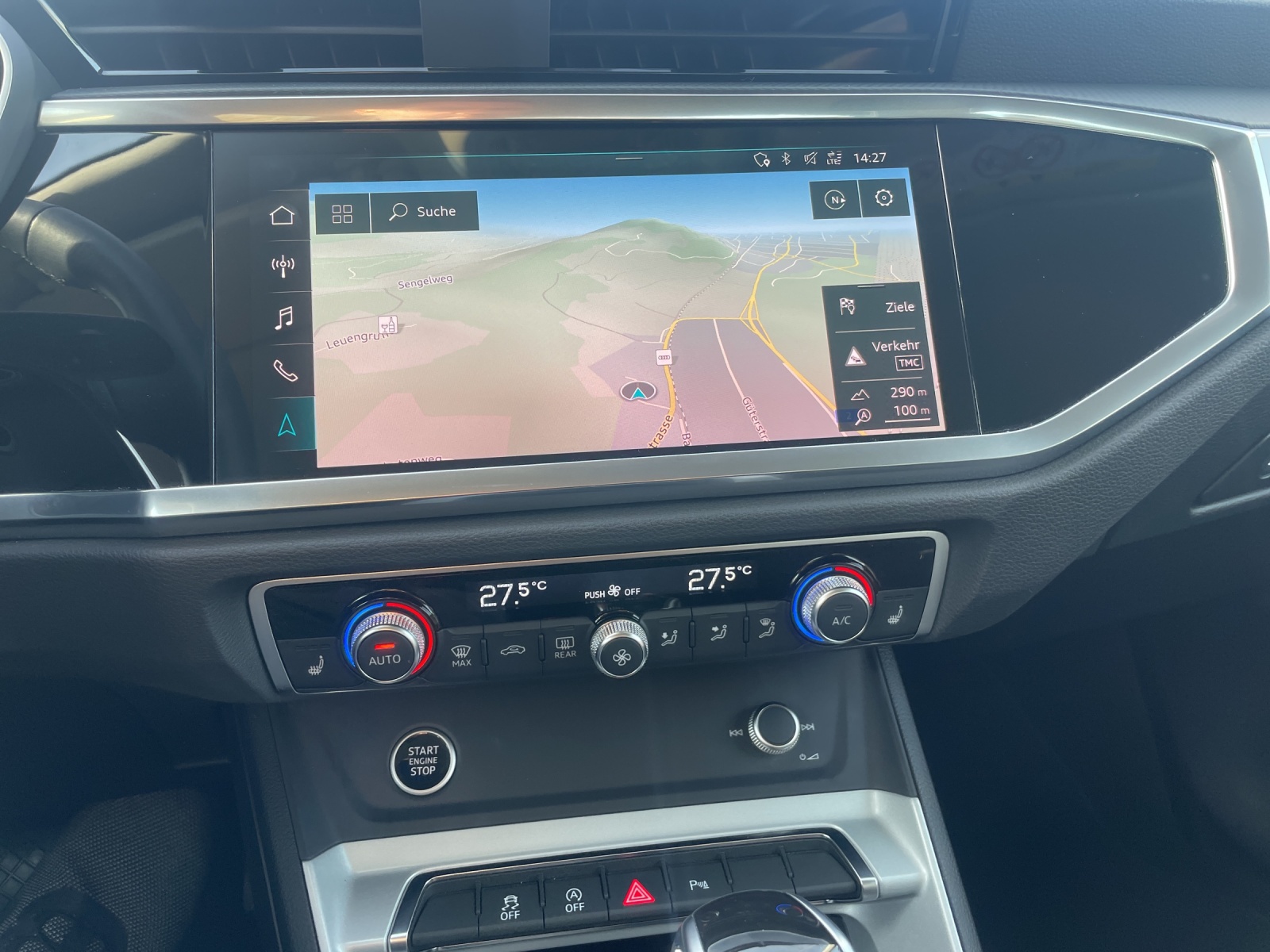 AUDI Q3 35 TFSI Attraction S-tronic-image-10