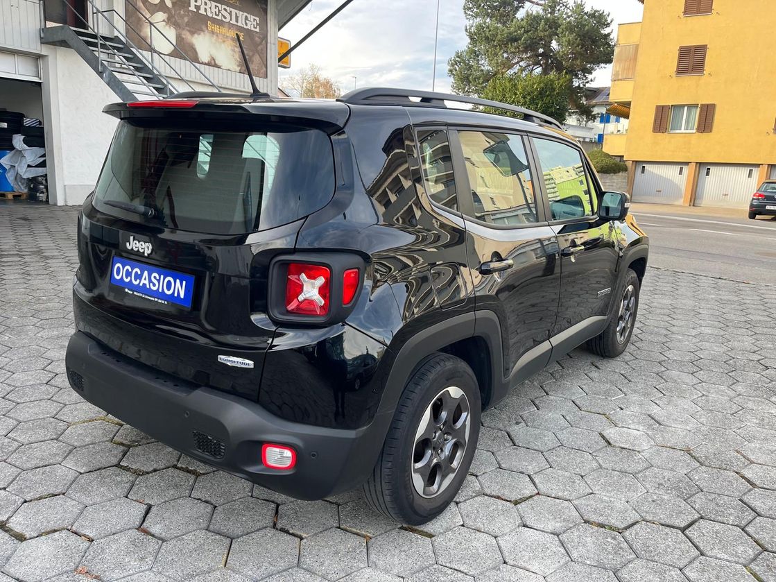 JEEP Renegade 1.4 Turbo Street Edition-image-4