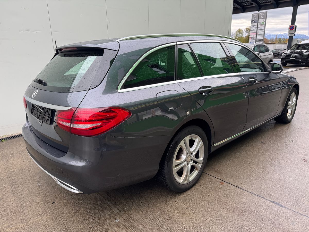 MERCEDES-BENZ C 220 BlueTEC Avantgarde 7G-Tronic-image-3