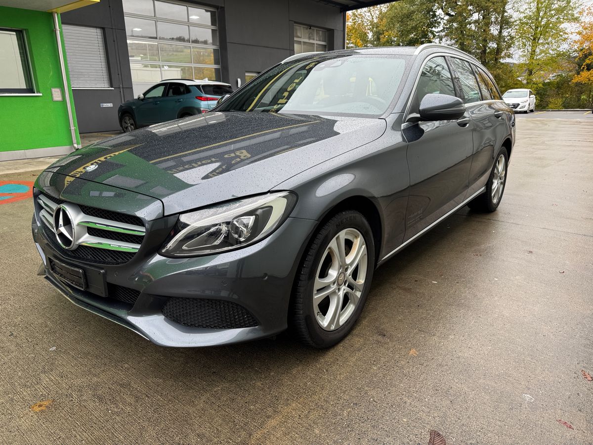 MERCEDES-BENZ C 220 BlueTEC Avantgarde 7G-Tronic-image-0