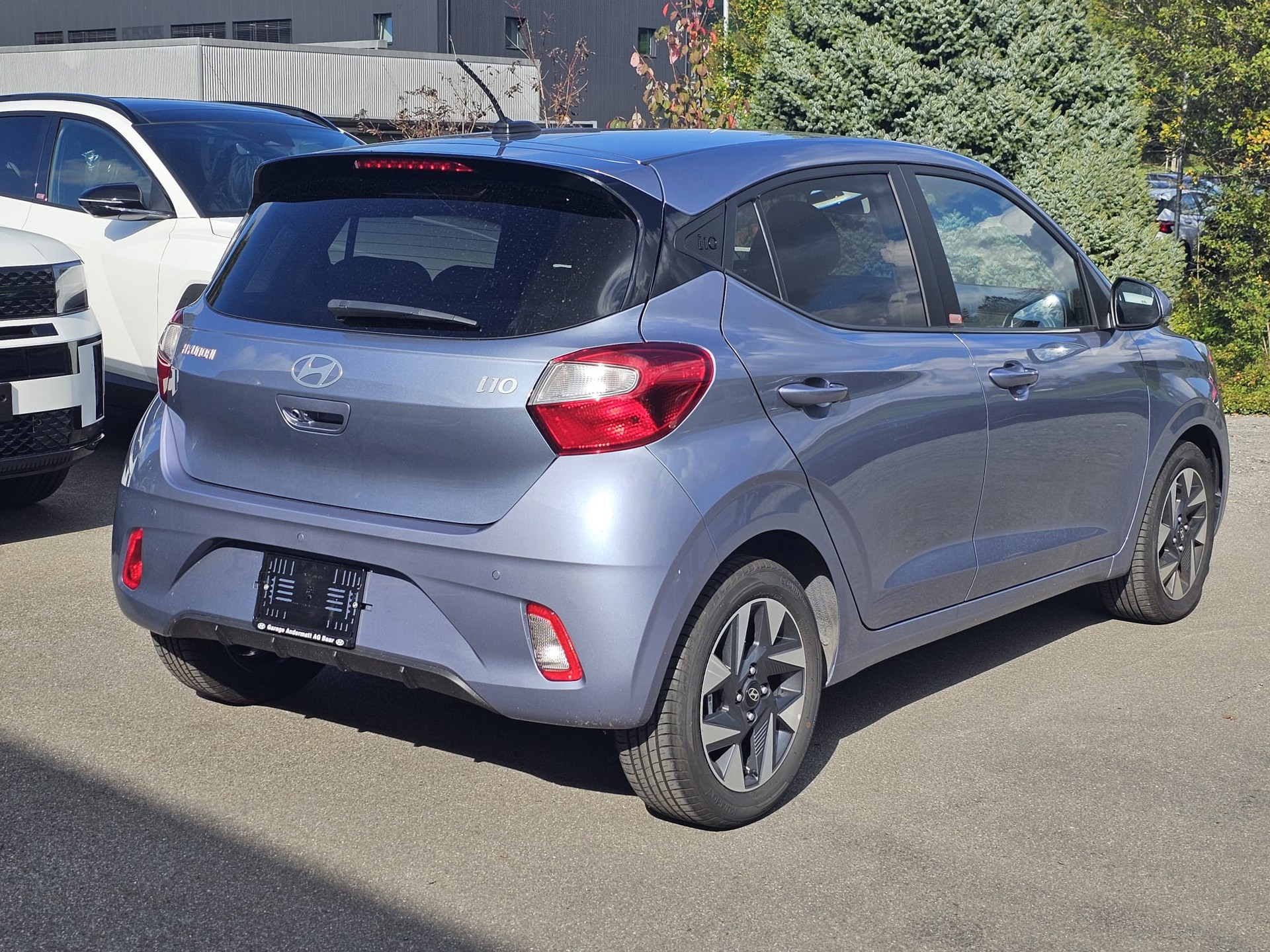 HYUNDAI i10 1.2 Amplia Aut.-image-6
