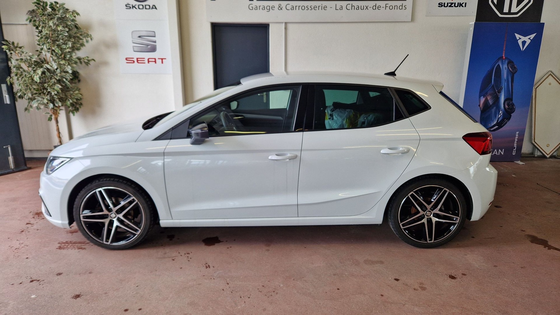 SEAT Ibiza 1.0 EcoTSI FR-image-2