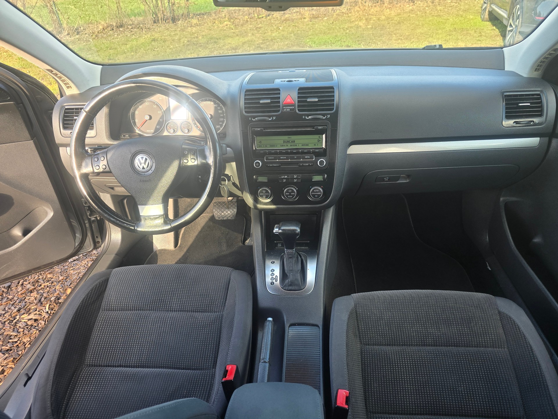 VW Golf Variant 1.4 TSI Trendline DSG-image-12