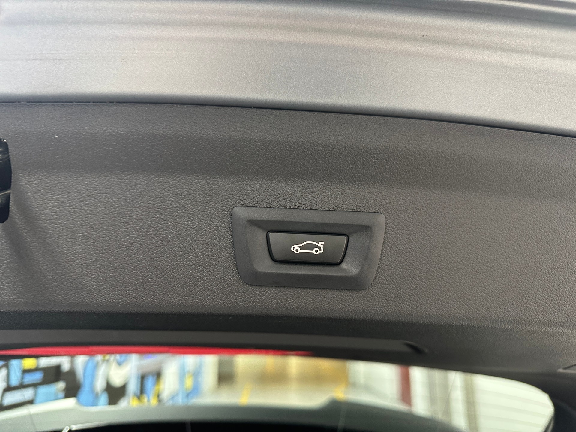 BMW M135i xDrive Steptronic-image-13