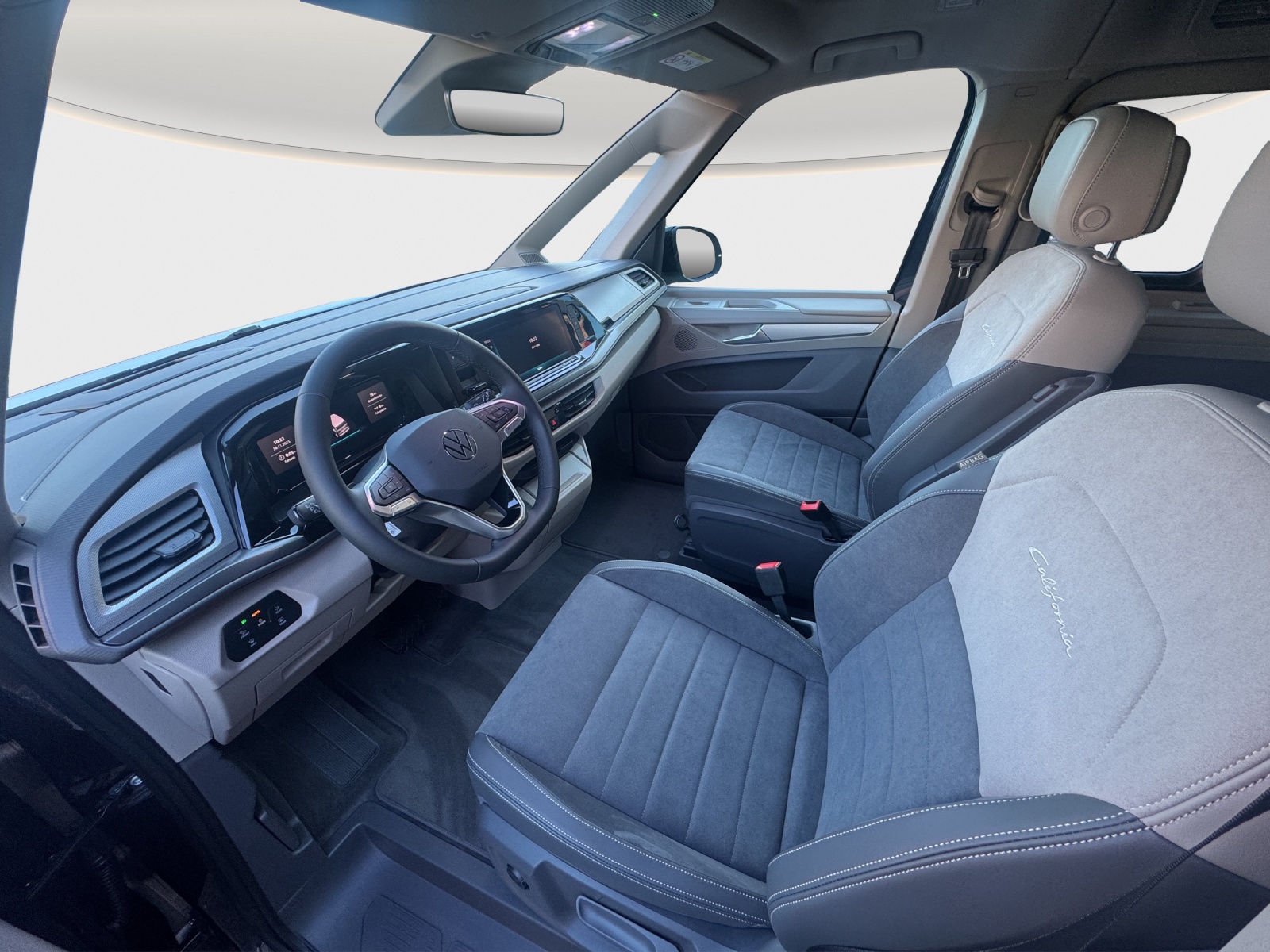 VW California 2.0 TSI Beach Camper Liberty-image-8